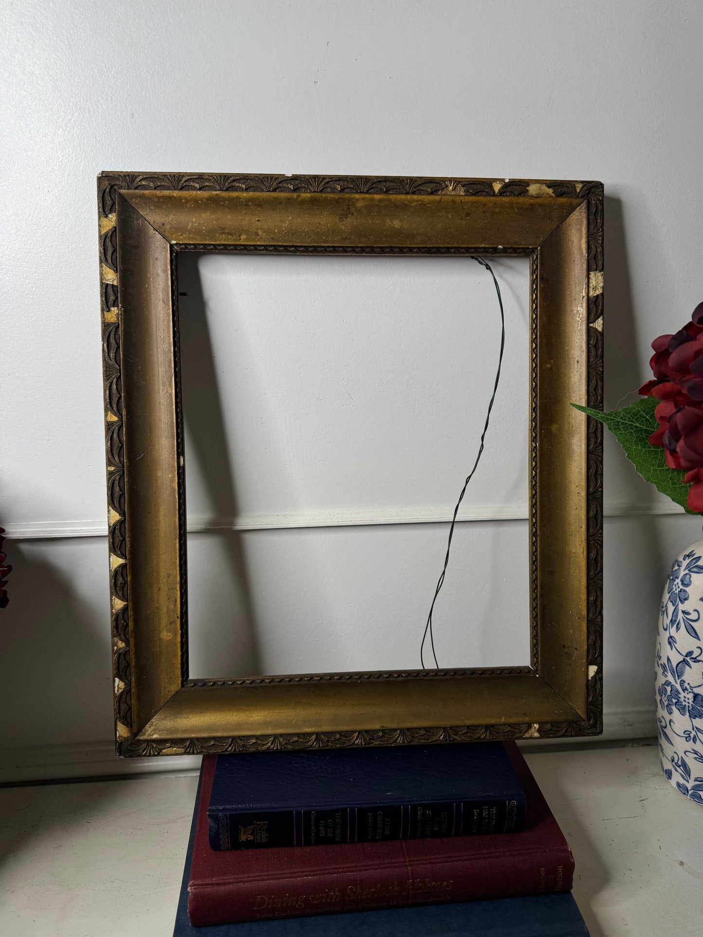 Antique Gold Frame – Lucca Gilt Frame