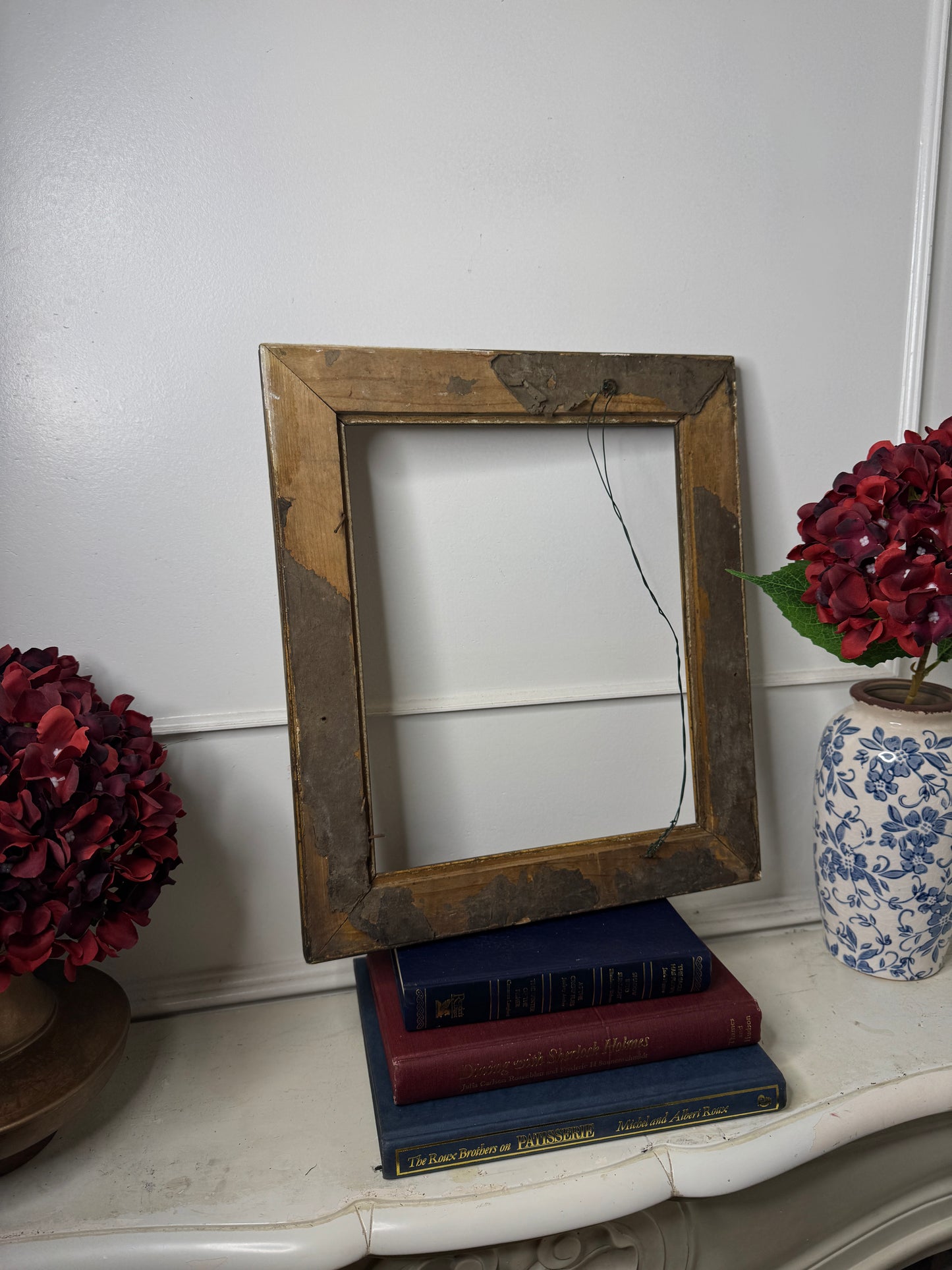 Antique Gold Frame – Lucca Gilt Frame