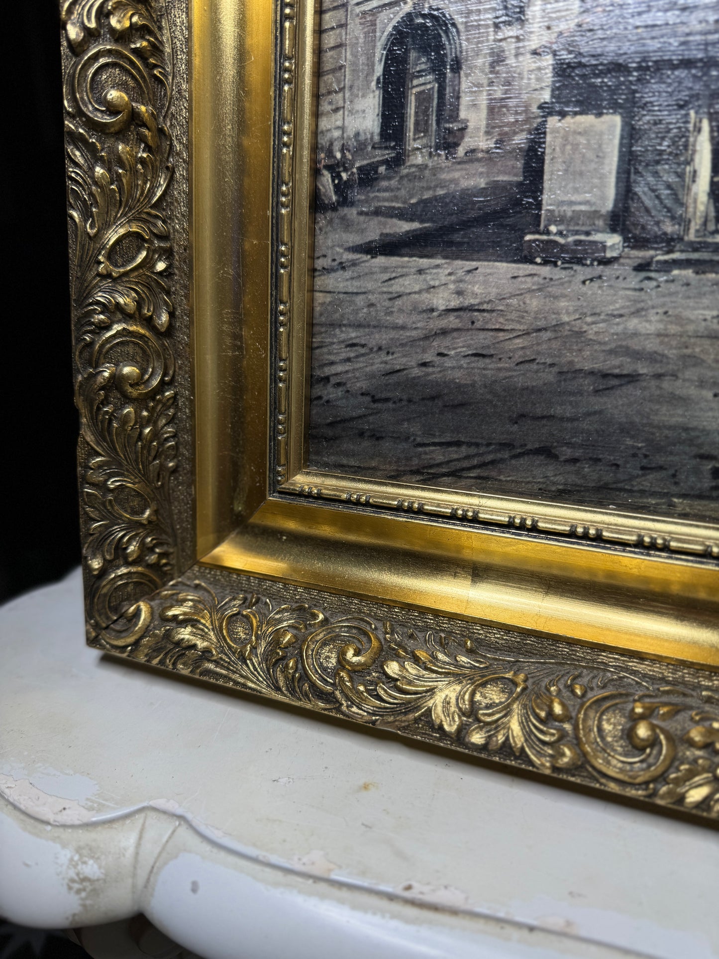 Extra Large - Antique Gold Flower Detailed Ornate Frame