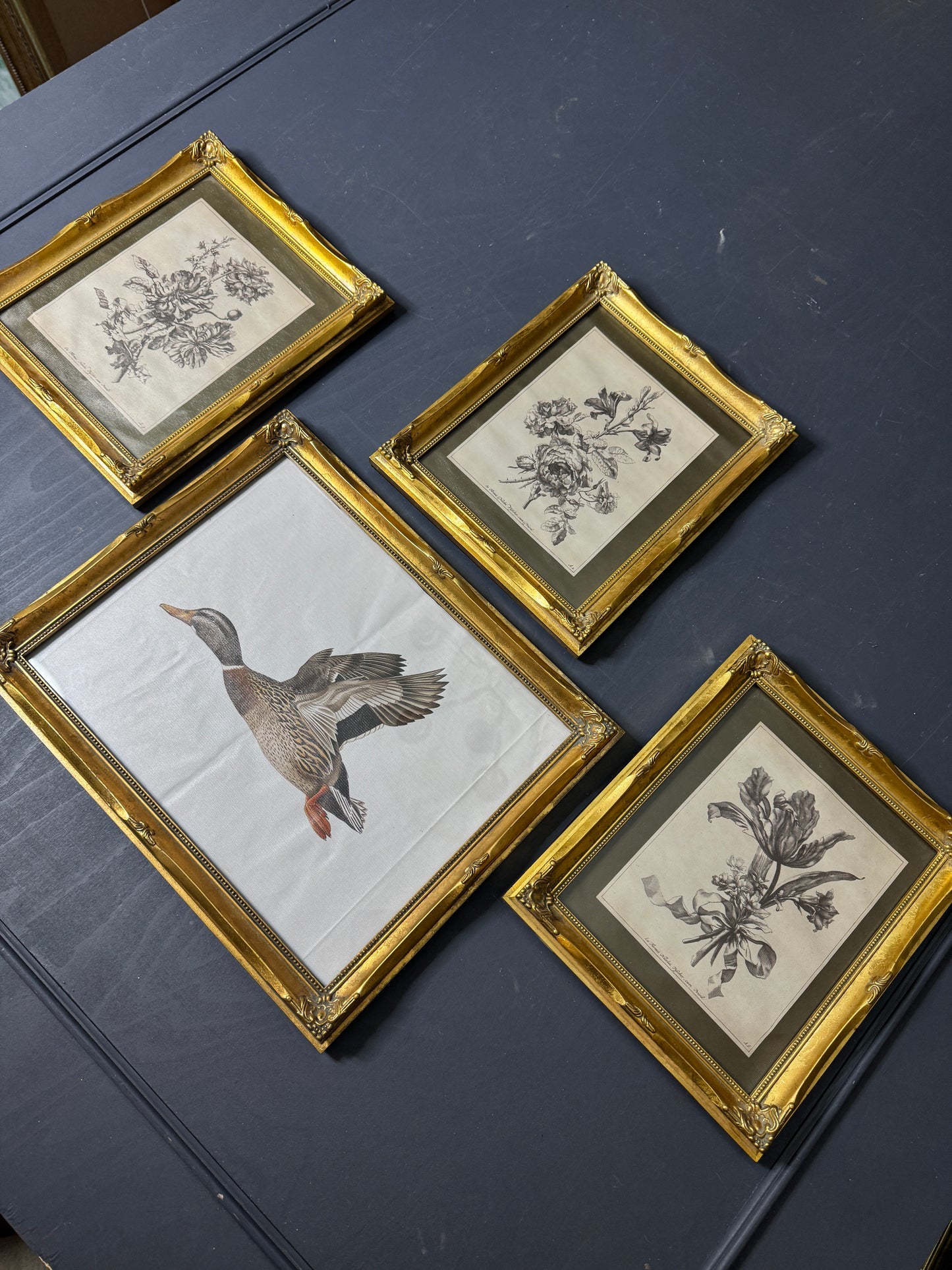 Veloura Verde & Gilt Gallery Collection – Vintage-Inspired Wall Set