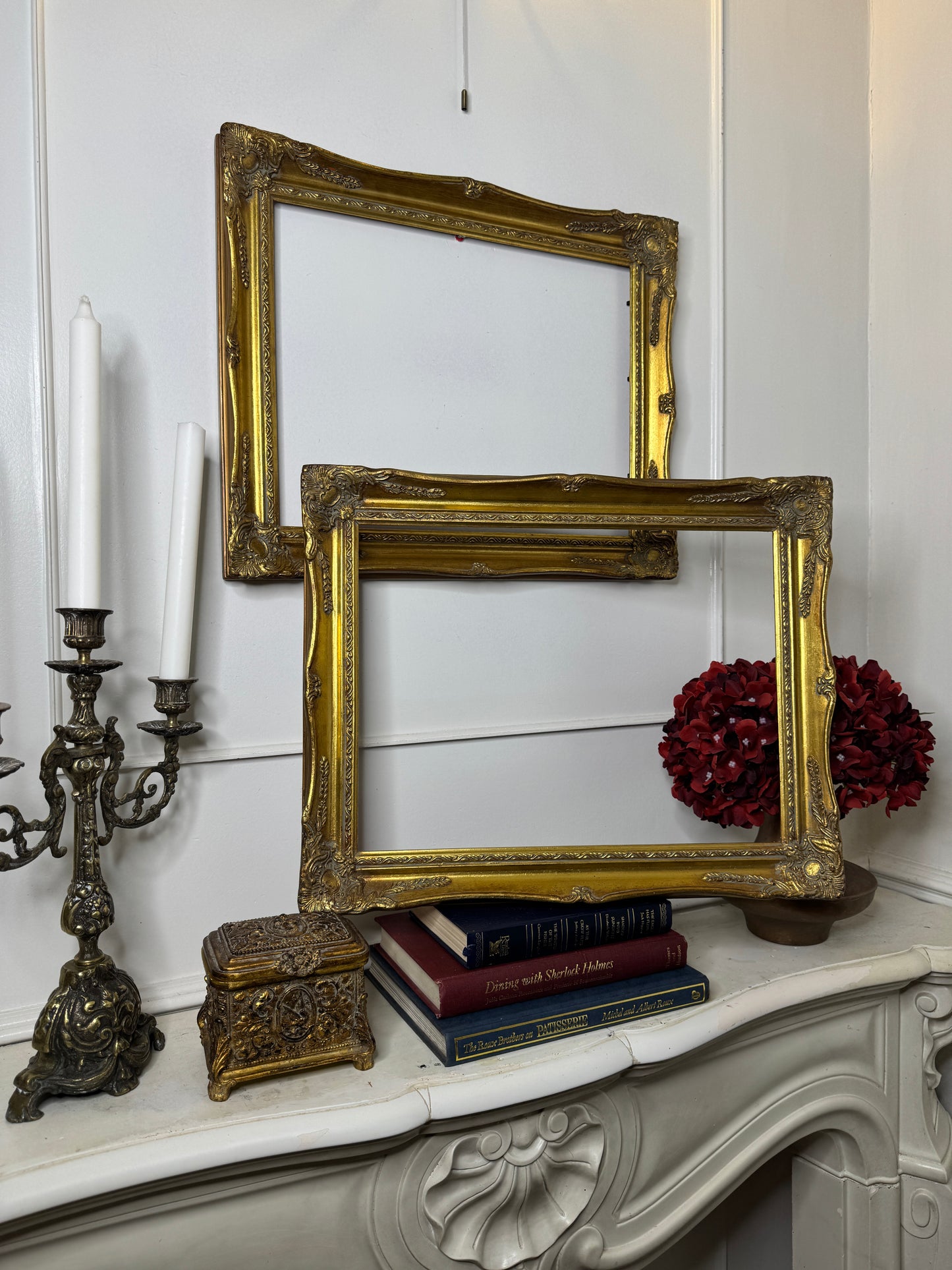 Vintage Ornate Sorélle Frame Medium