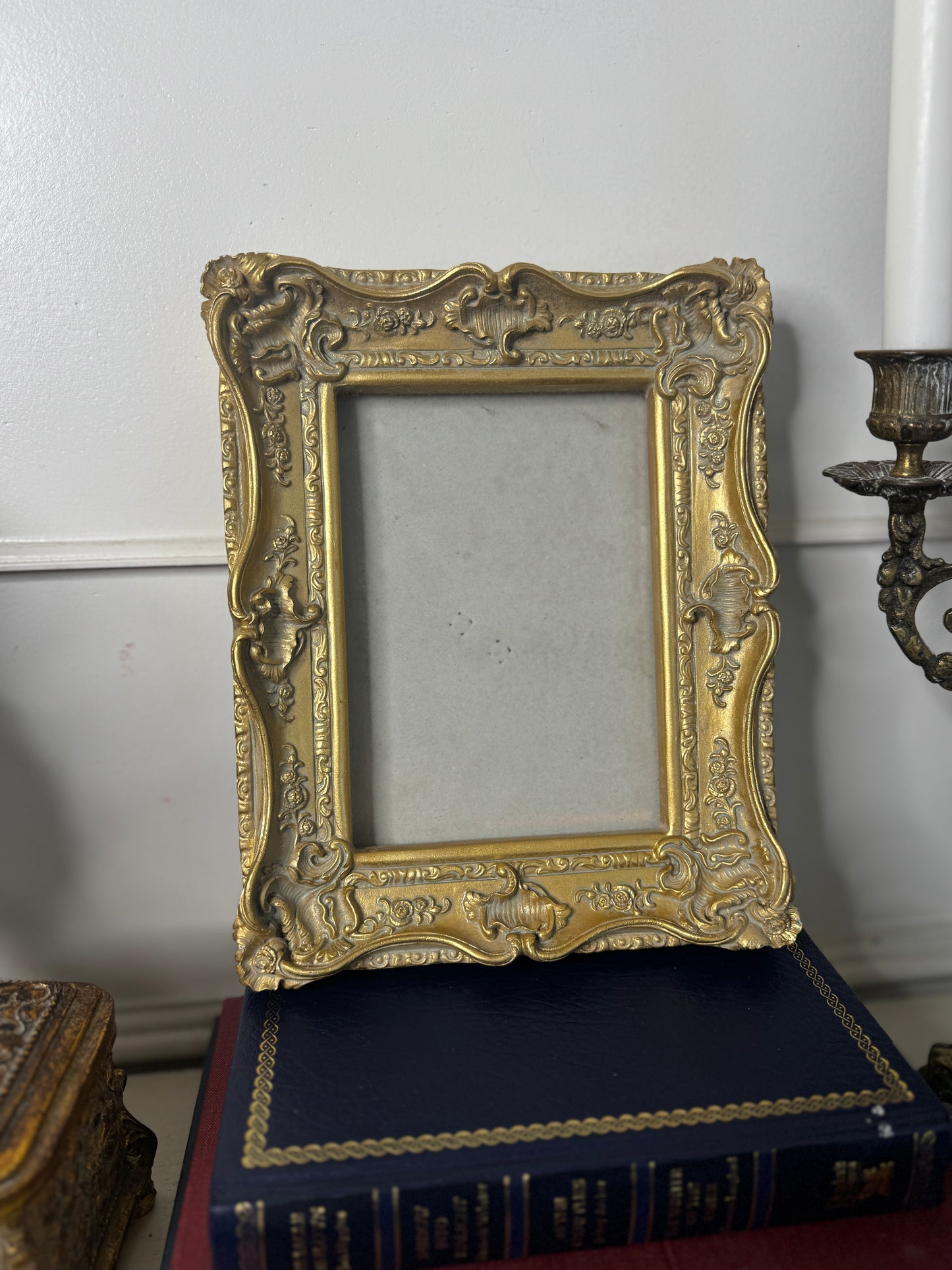 Vintage Ornate Gold Frame: French Rococo Baroque Glided Frame - Small