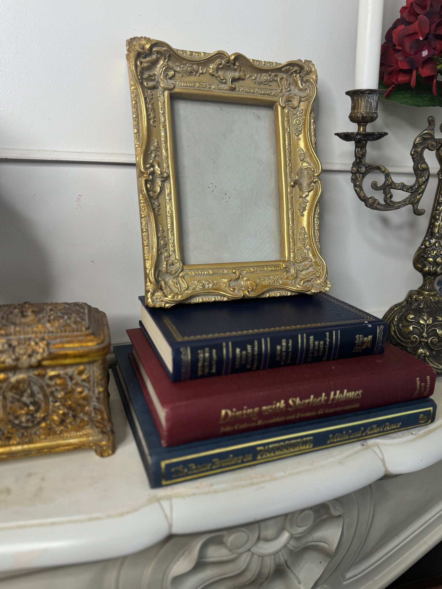 Vintage Ornate Gold Frame: French Rococo Baroque Glided Frame - Small