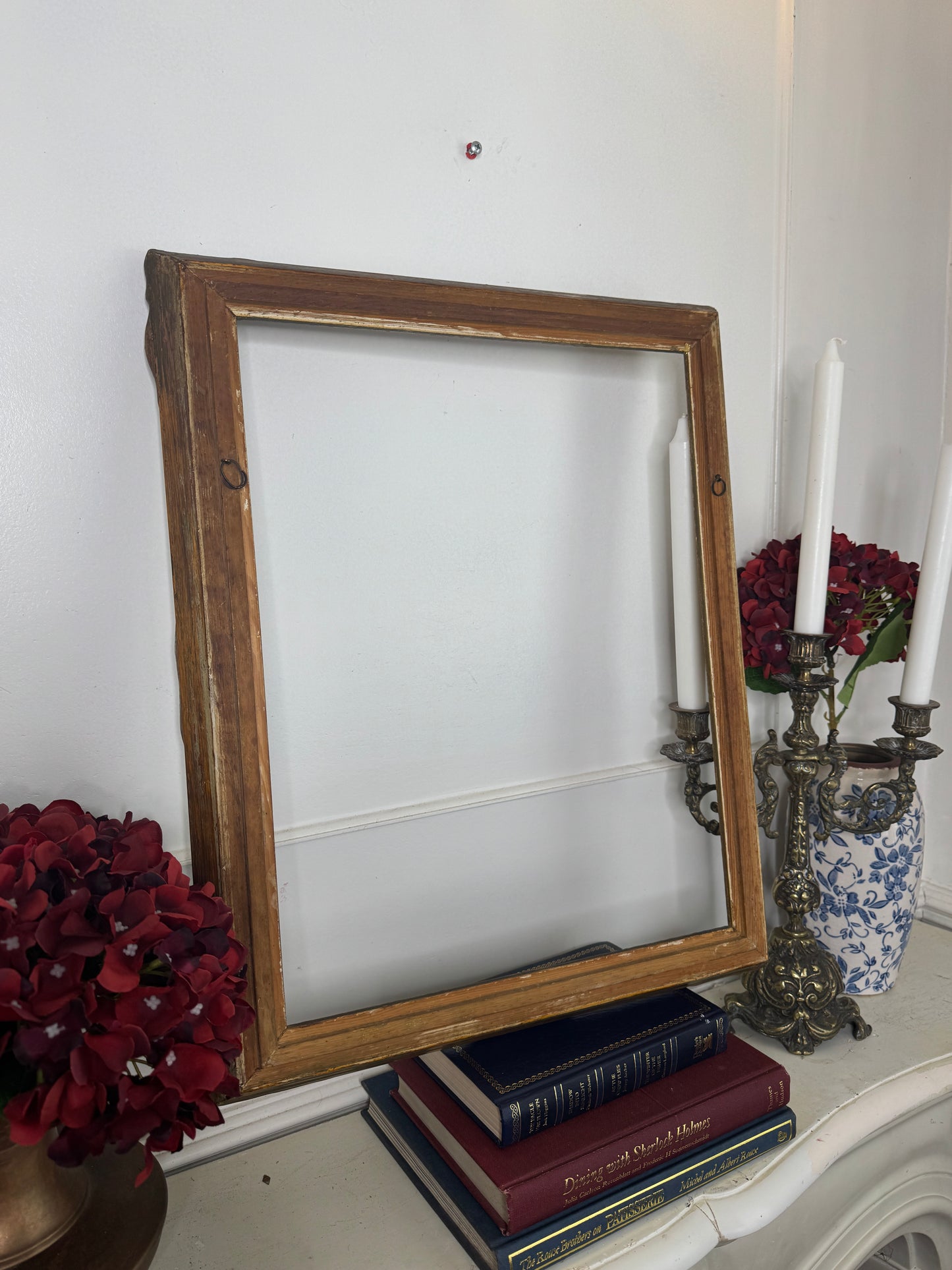 Vintage Gilt French Louis-Style Ornate Chippendale Gold Rare Frame - Medium
