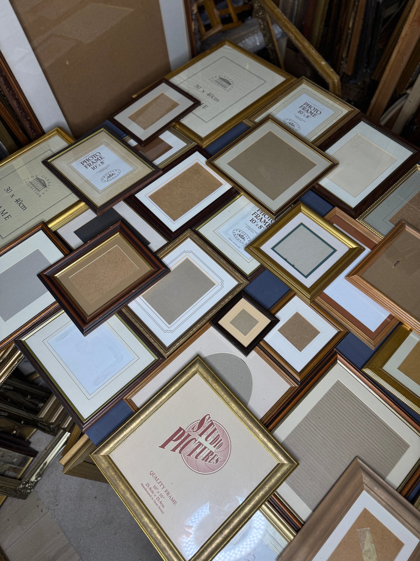 Job Lot of 33 Vintage Frames | Mixed Wooden & Gold Frames -Perfect to cover a Large Wall or Staircase Gallery Wall