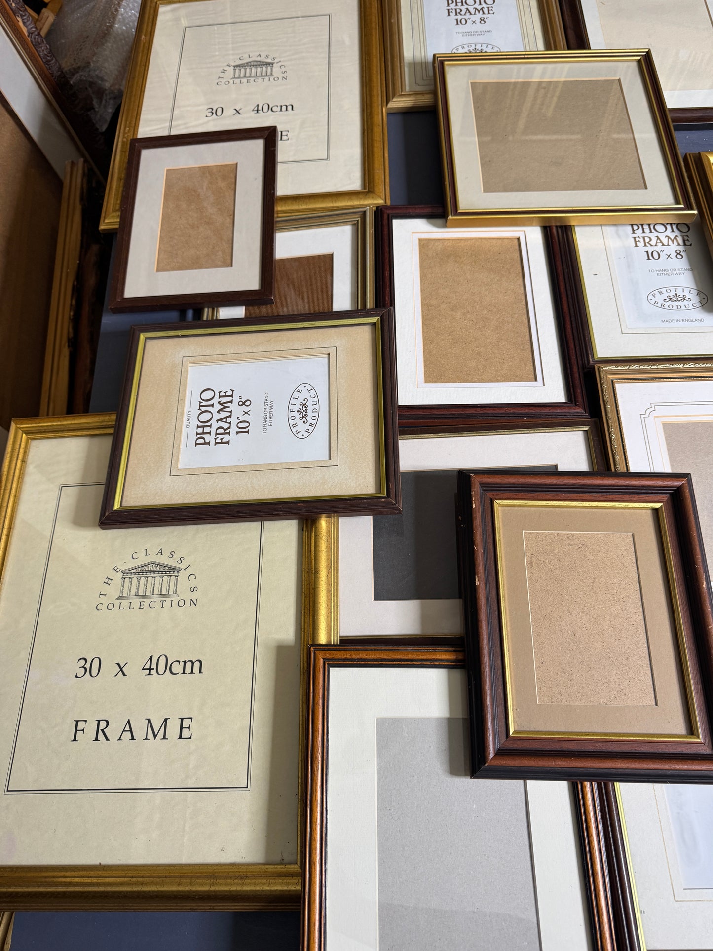 Job Lot of 33 Vintage Frames | Mixed Wooden & Gold Frames -Perfect to cover a Large Wall or Staircase Gallery Wall