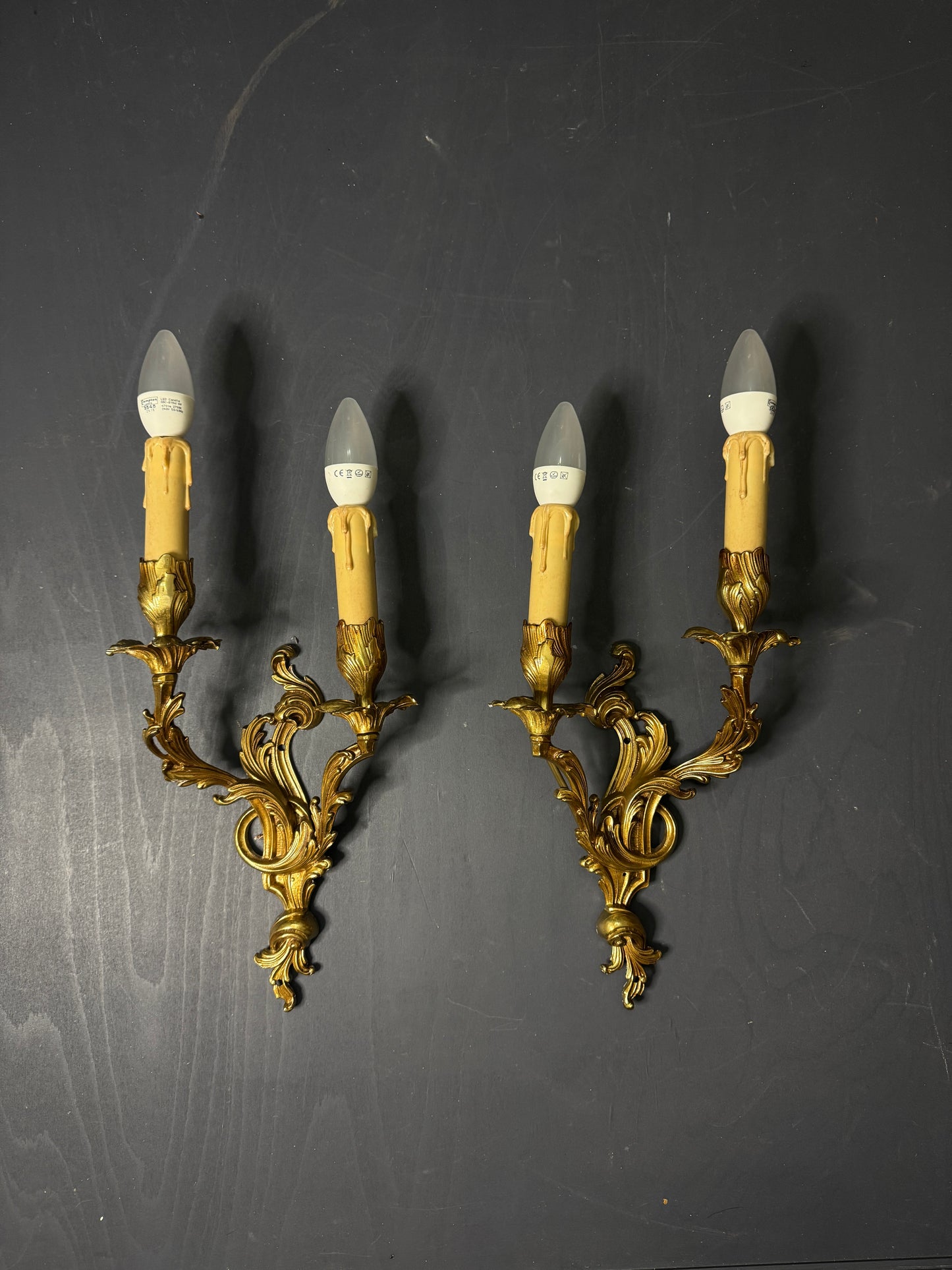 French Leaf Gilded Antique Wall Lights & Wall Scone
