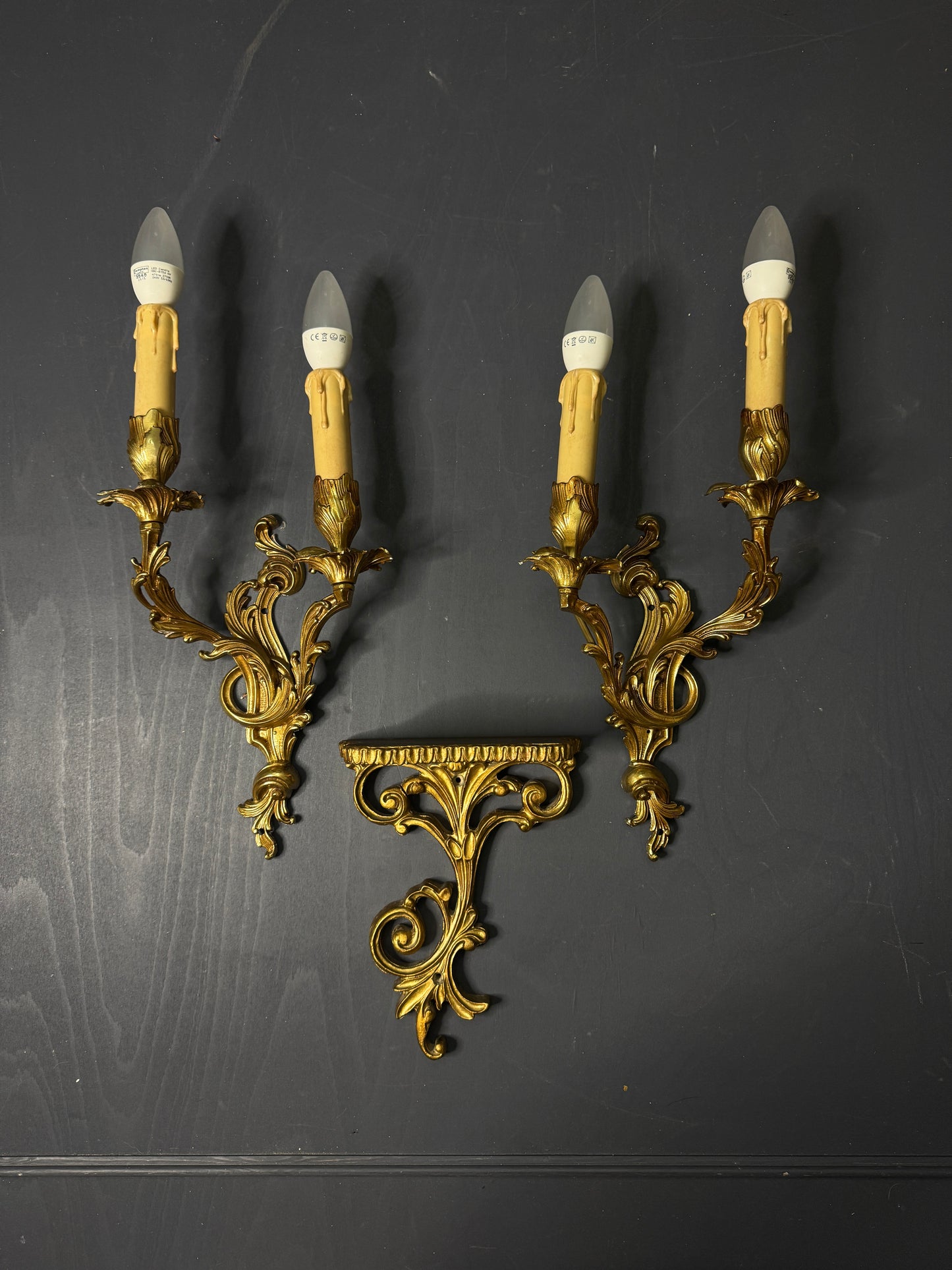French Leaf Gilded Antique Wall Lights & Wall Scone