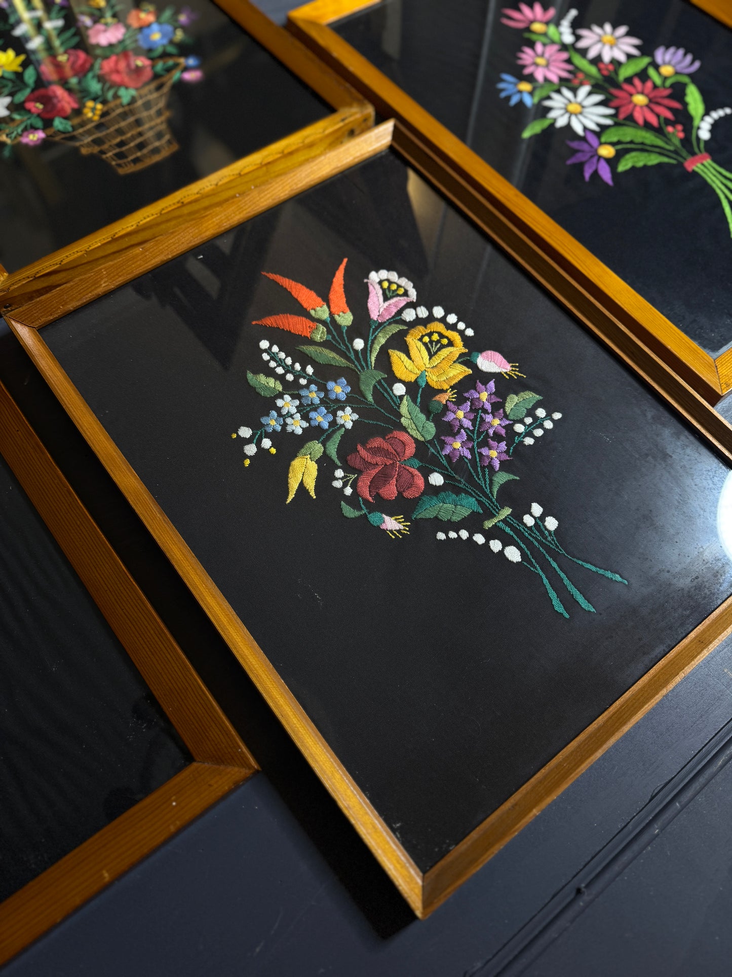 Rare 1950s Hungarian Kalocsa Matyó Embroidery – Vintage Heirloom Wall Hanging Set