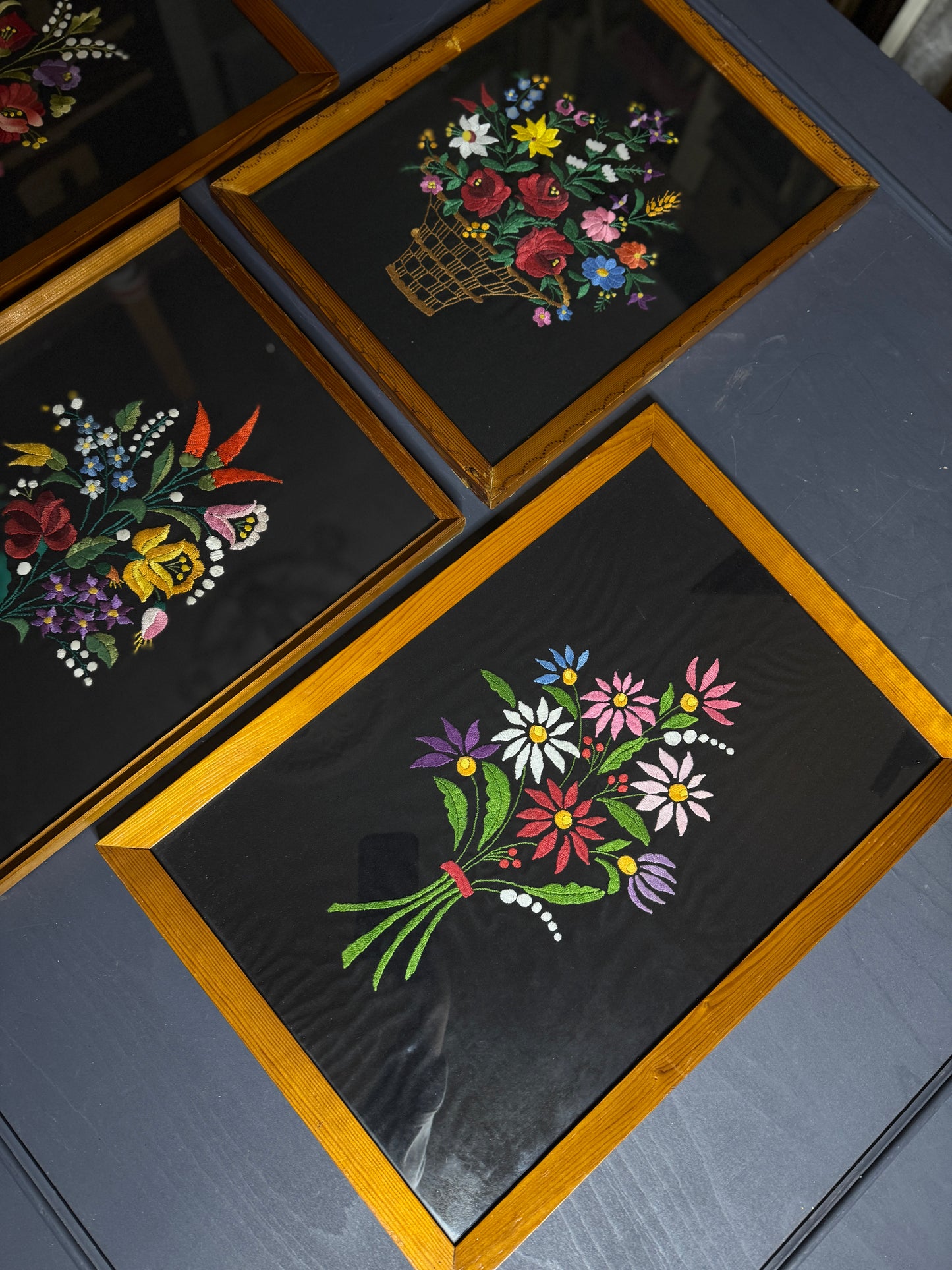 Rare 1950s Hungarian Kalocsa Matyó Embroidery – Vintage Heirloom Wall Hanging Set