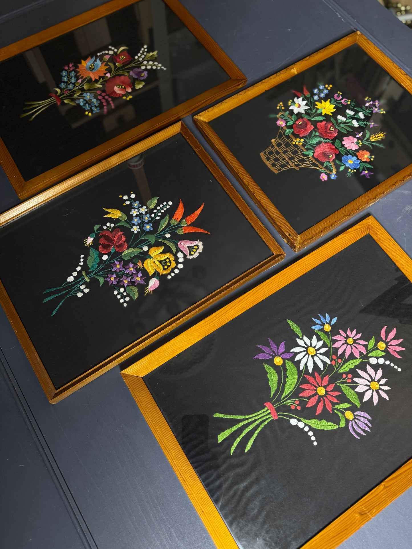 Rare 1950s Hungarian Kalocsa Matyó Embroidery – Vintage Heirloom Wall Hanging Set