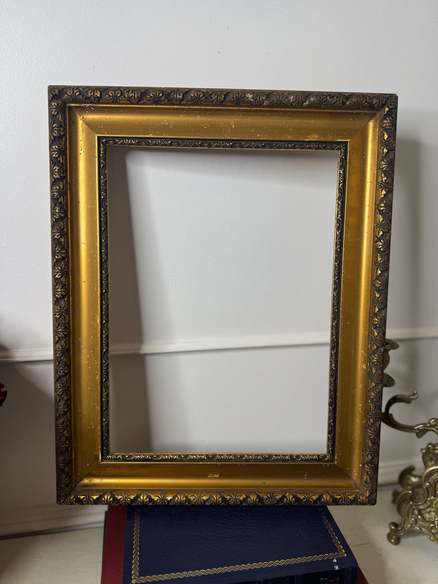 Golden Grandeur – Hungarian Ornate Frame from Budapest