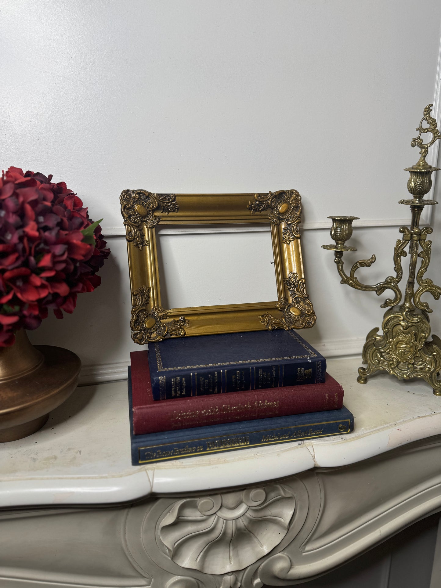 Golden Grandeur – Hungarian Ornate Small Frame from Budapest