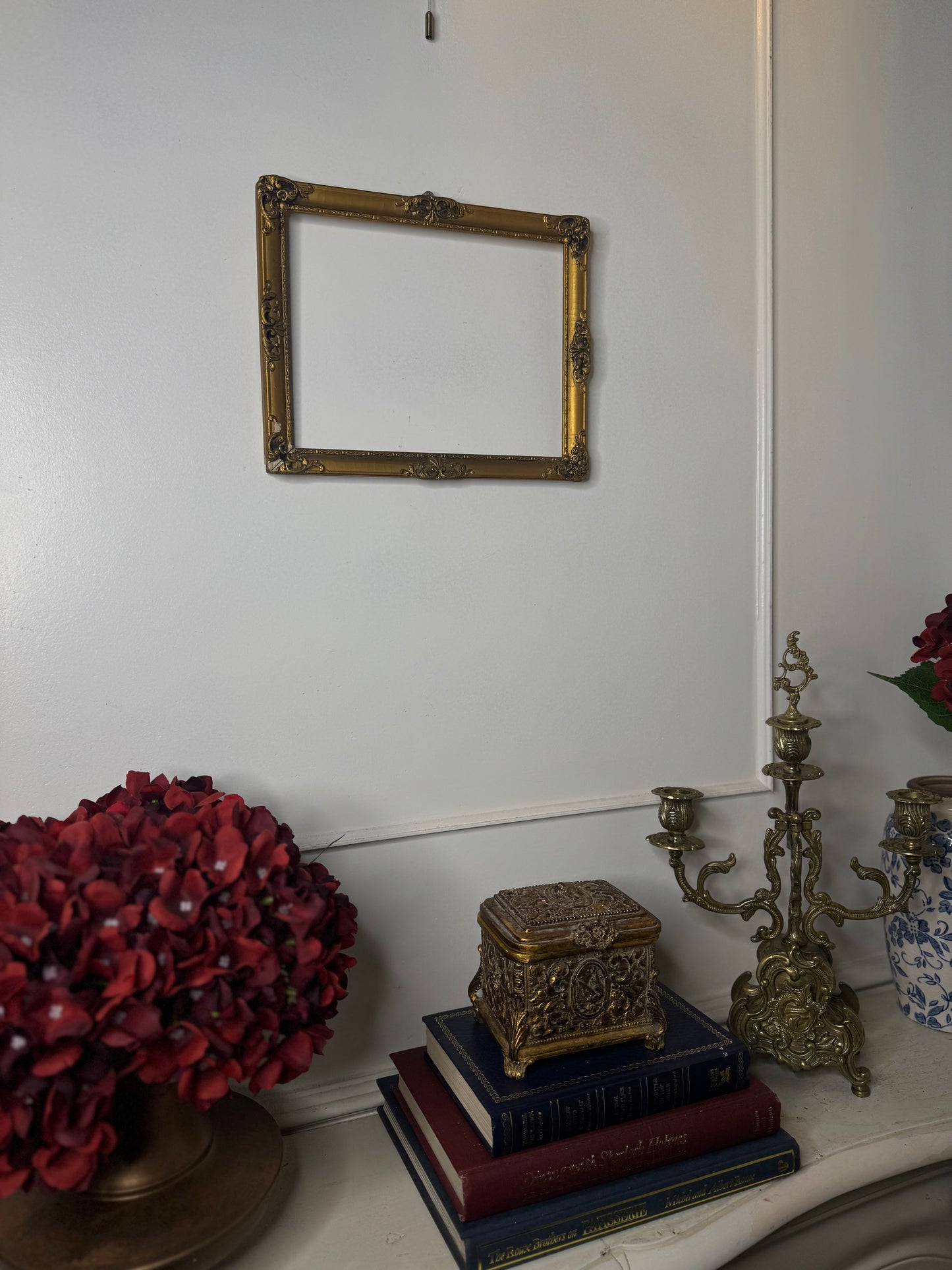 Luxurious Hungarian Small Vintage Gold Gilt Frame