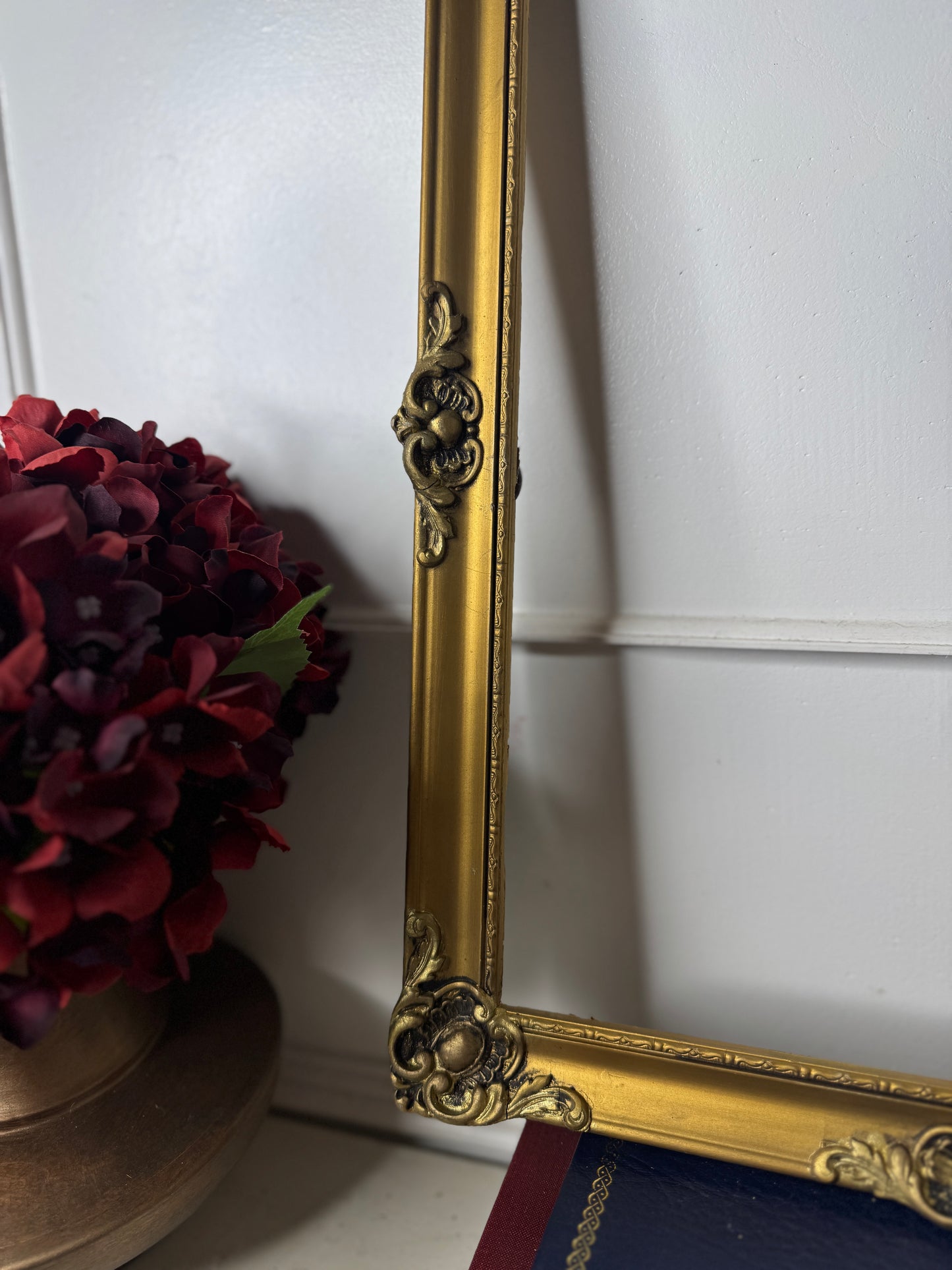 European Grandeur – Hungarian Vintage Gold Slim Gilt Chippendale Frame