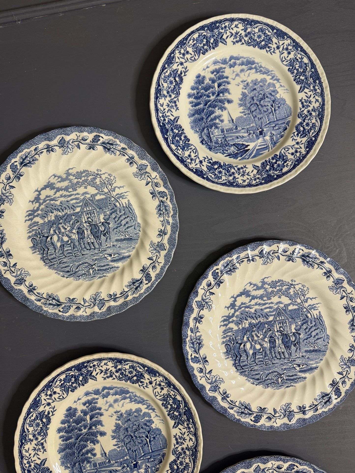 Vintage Kitchen Wall Plates : Blue & White - Willow Style English Plates