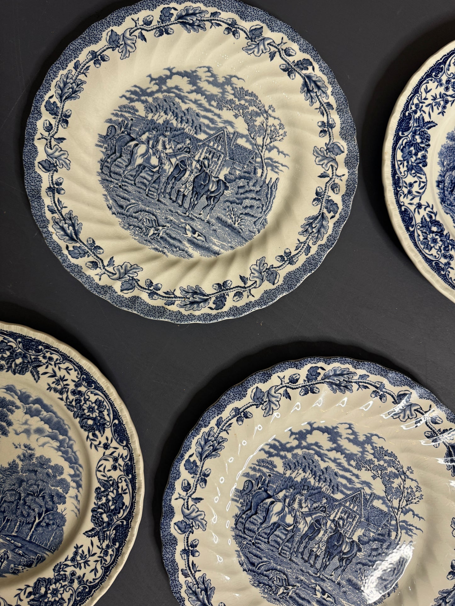 Vintage Kitchen Wall Plates : Blue & White - Willow Style English Plates