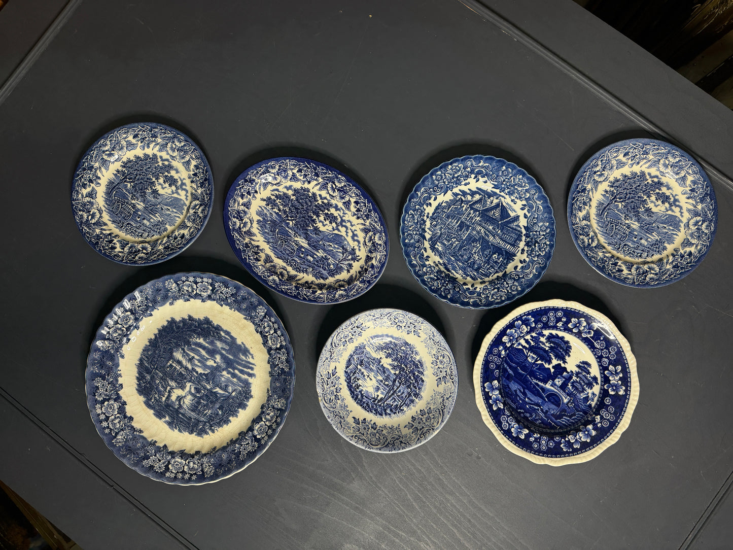 Regal Blue Willow Collection – Vintage English Dish Display