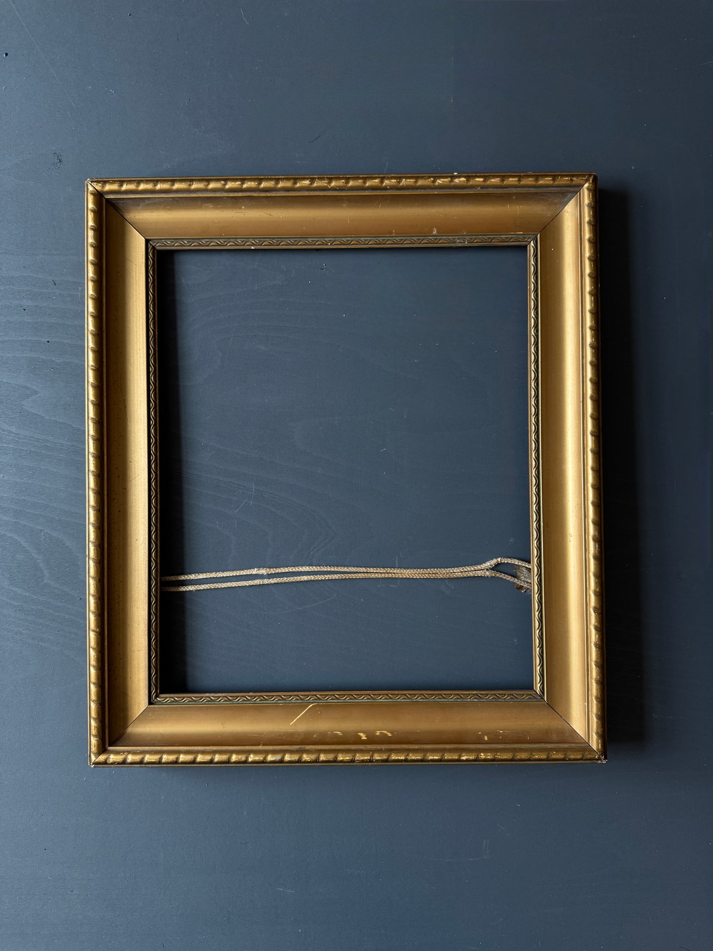 Gilt Thick Ornate Antique Vionne Frame
