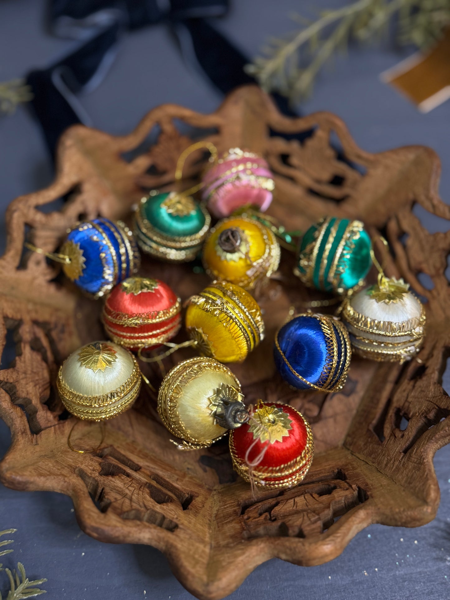 Vintage English Textured Mini Christmas Baubles -Mixed Sizes