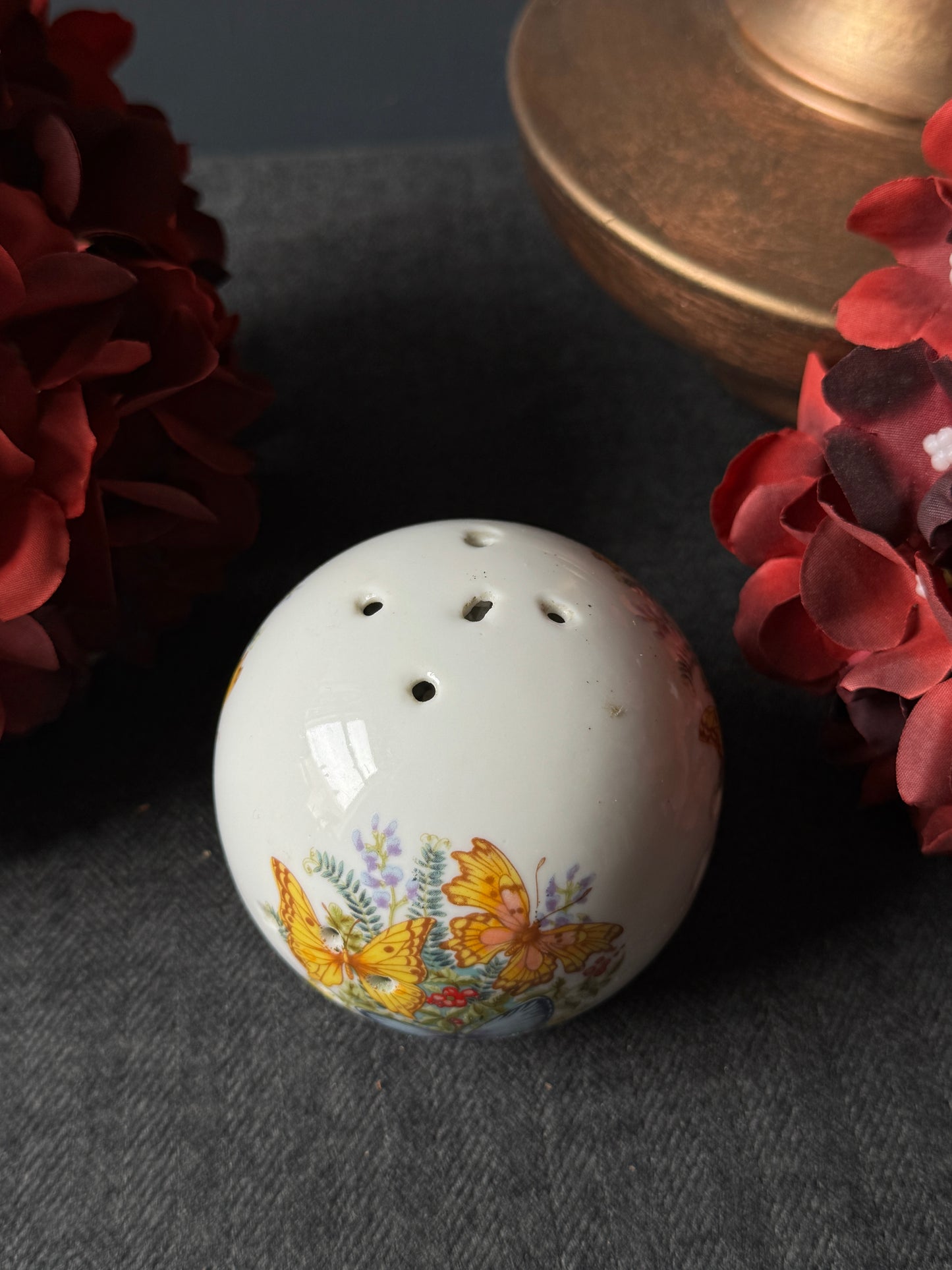 Vintage Ceramic Pomanders A Timeless Touch of Fragrance & Charm
