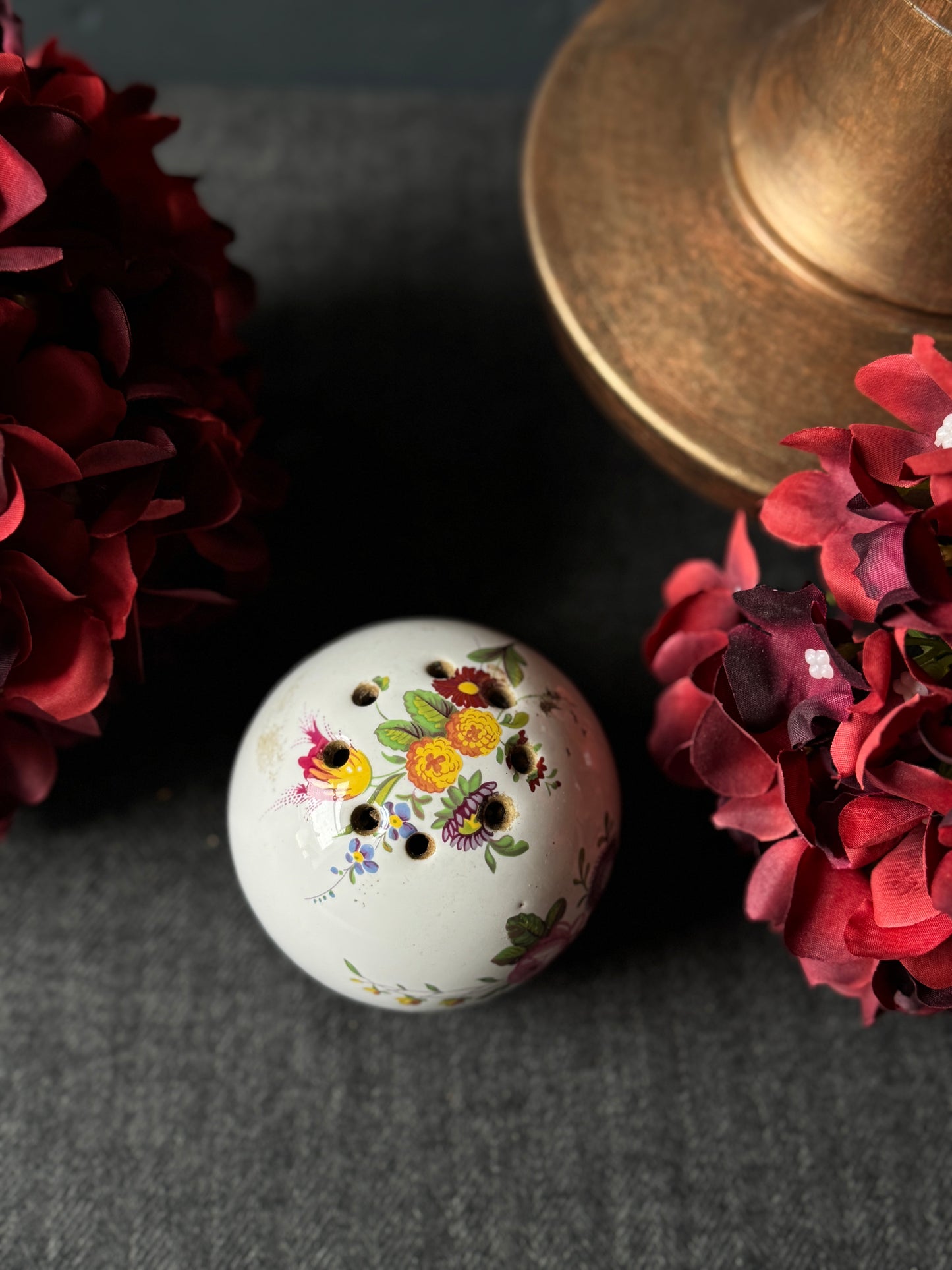 Vintage Ceramic Pomanders A Timeless Touch of Fragrance & Charm