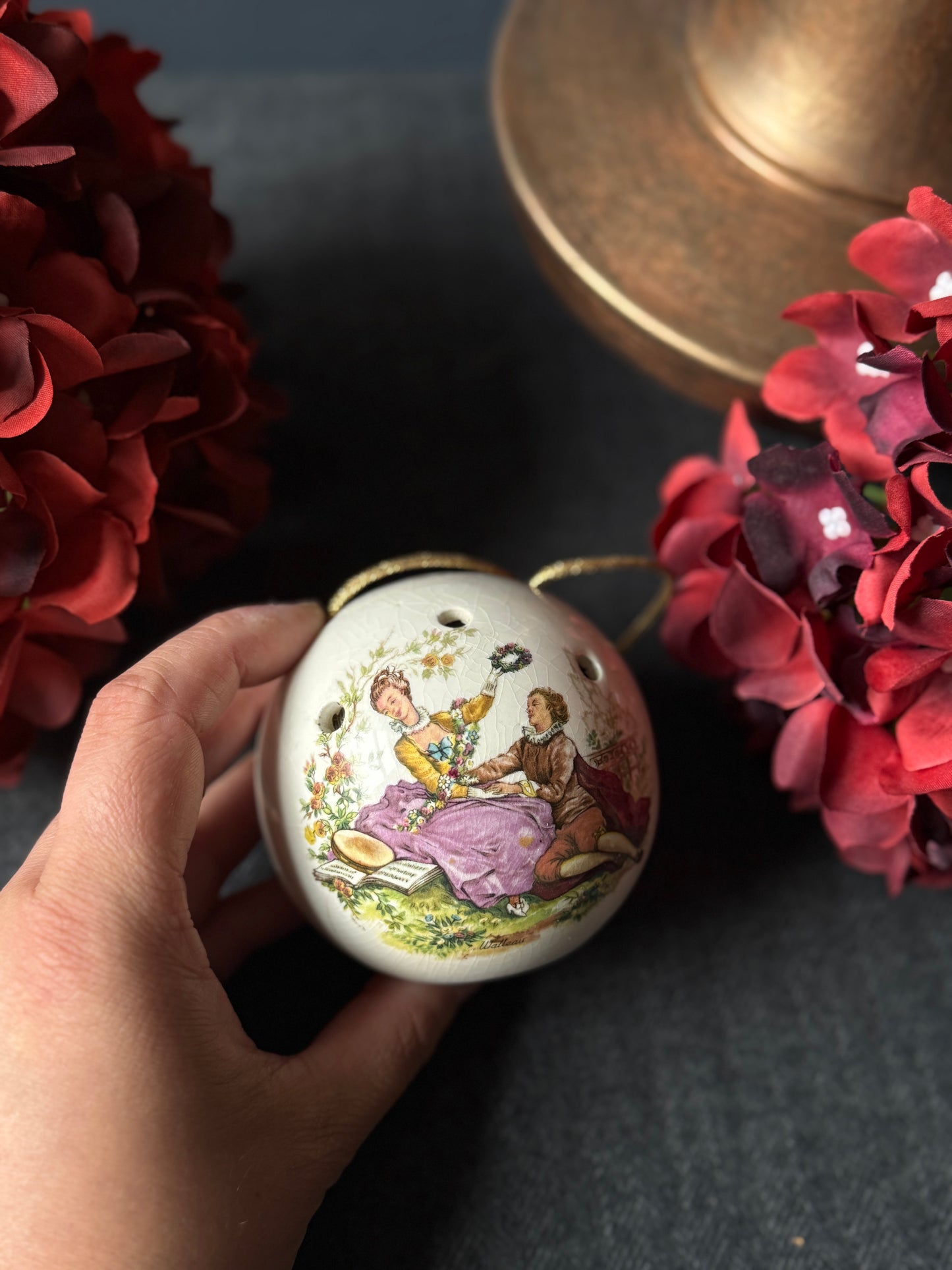 Vintage Ceramic Pomanders A Timeless Touch of Fragrance & Charm