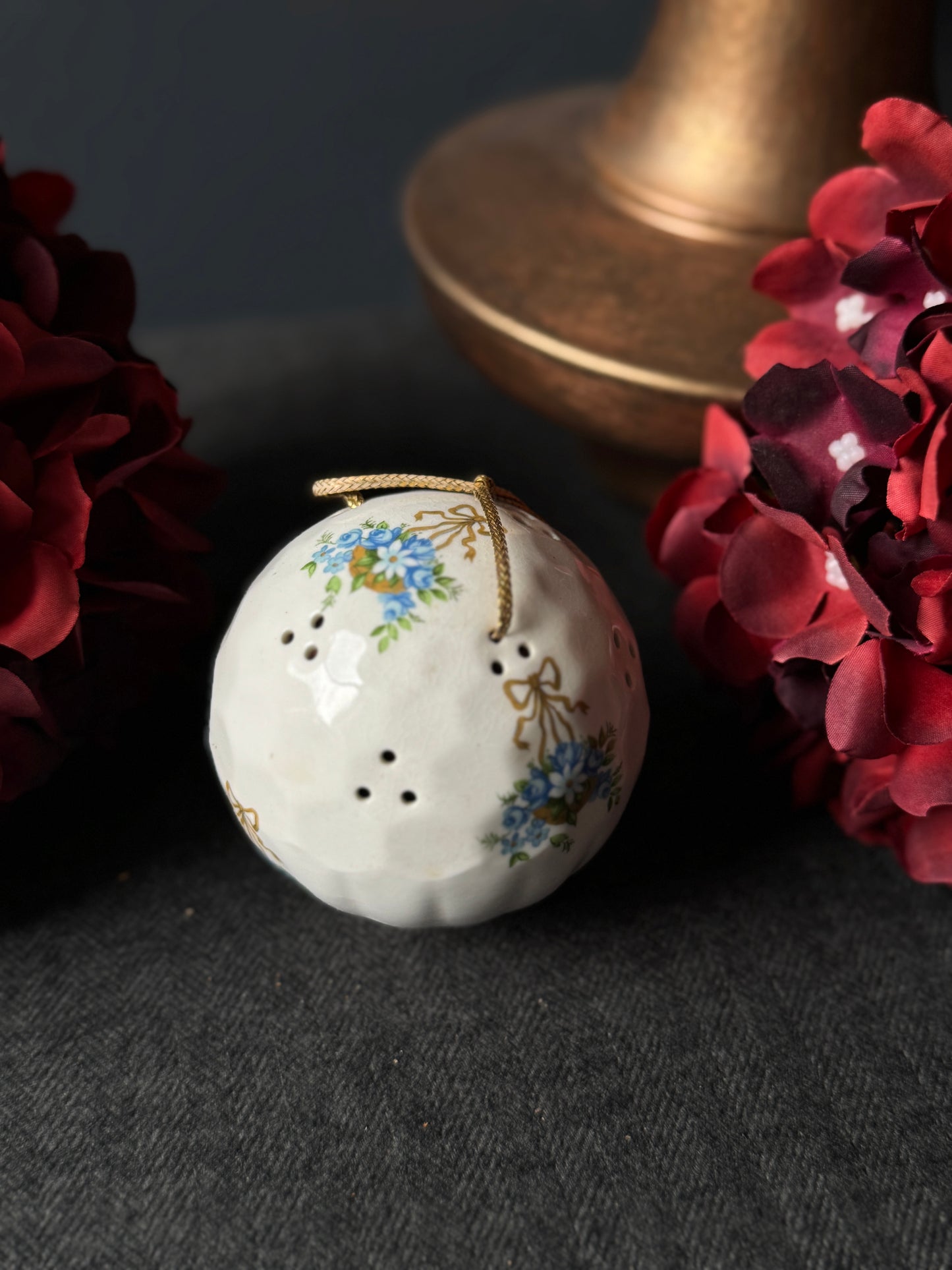 Vintage Ceramic Pomanders A Timeless Touch of Fragrance & Charm