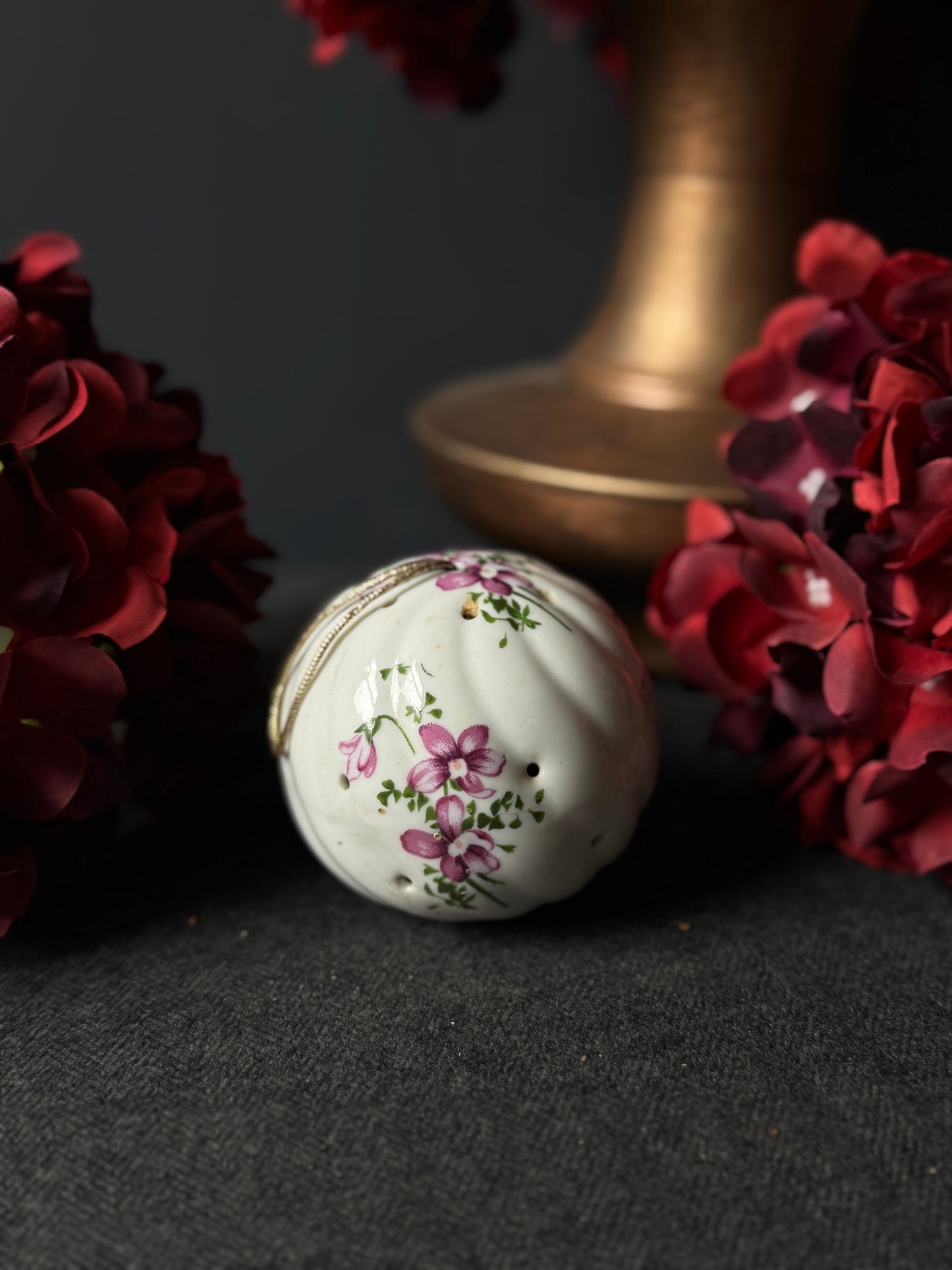 Vintage Ceramic Pomanders A Timeless Touch of Fragrance & Charm