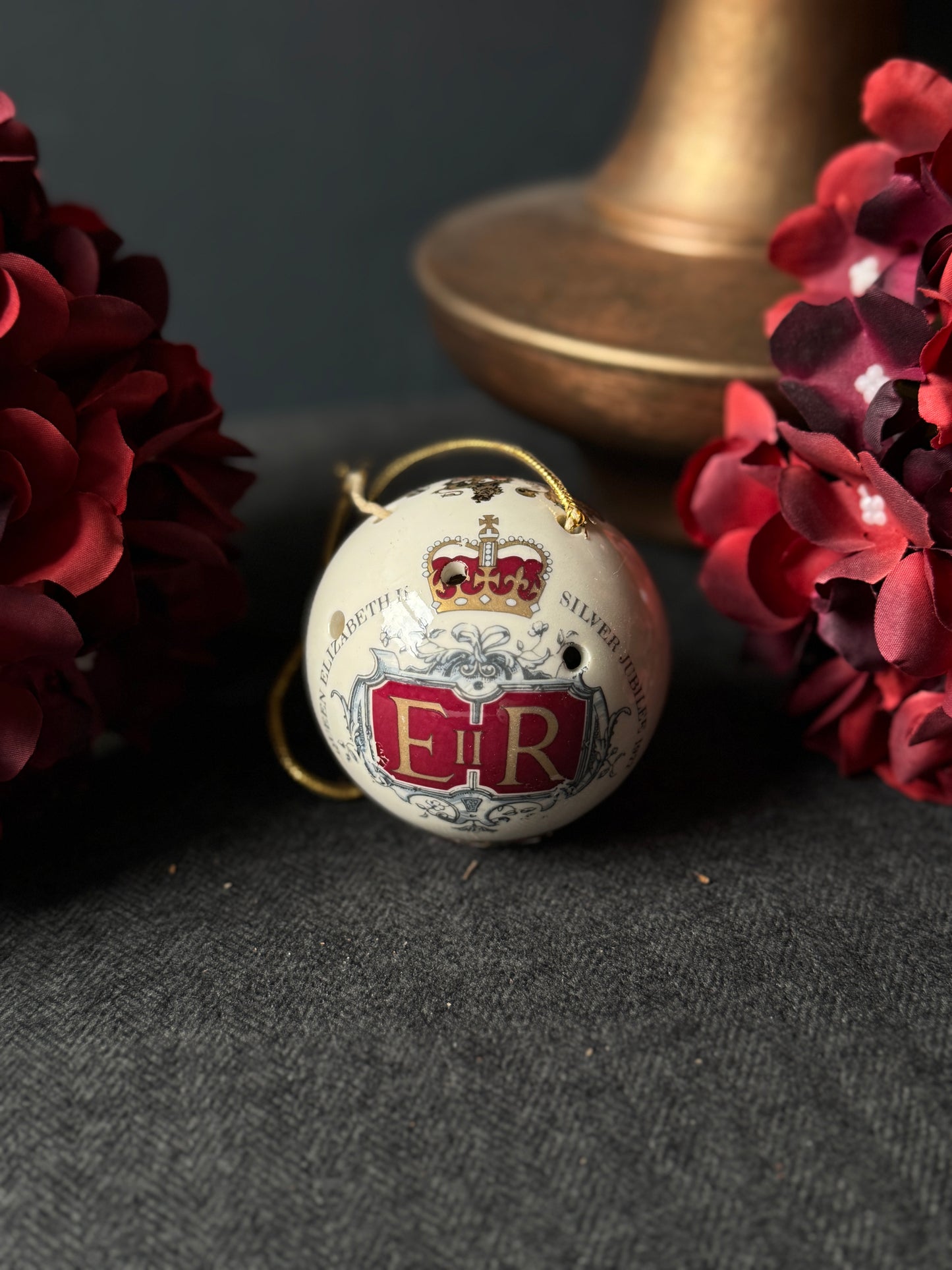 Vintage Ceramic Pomanders A Timeless Touch of Fragrance & Charm