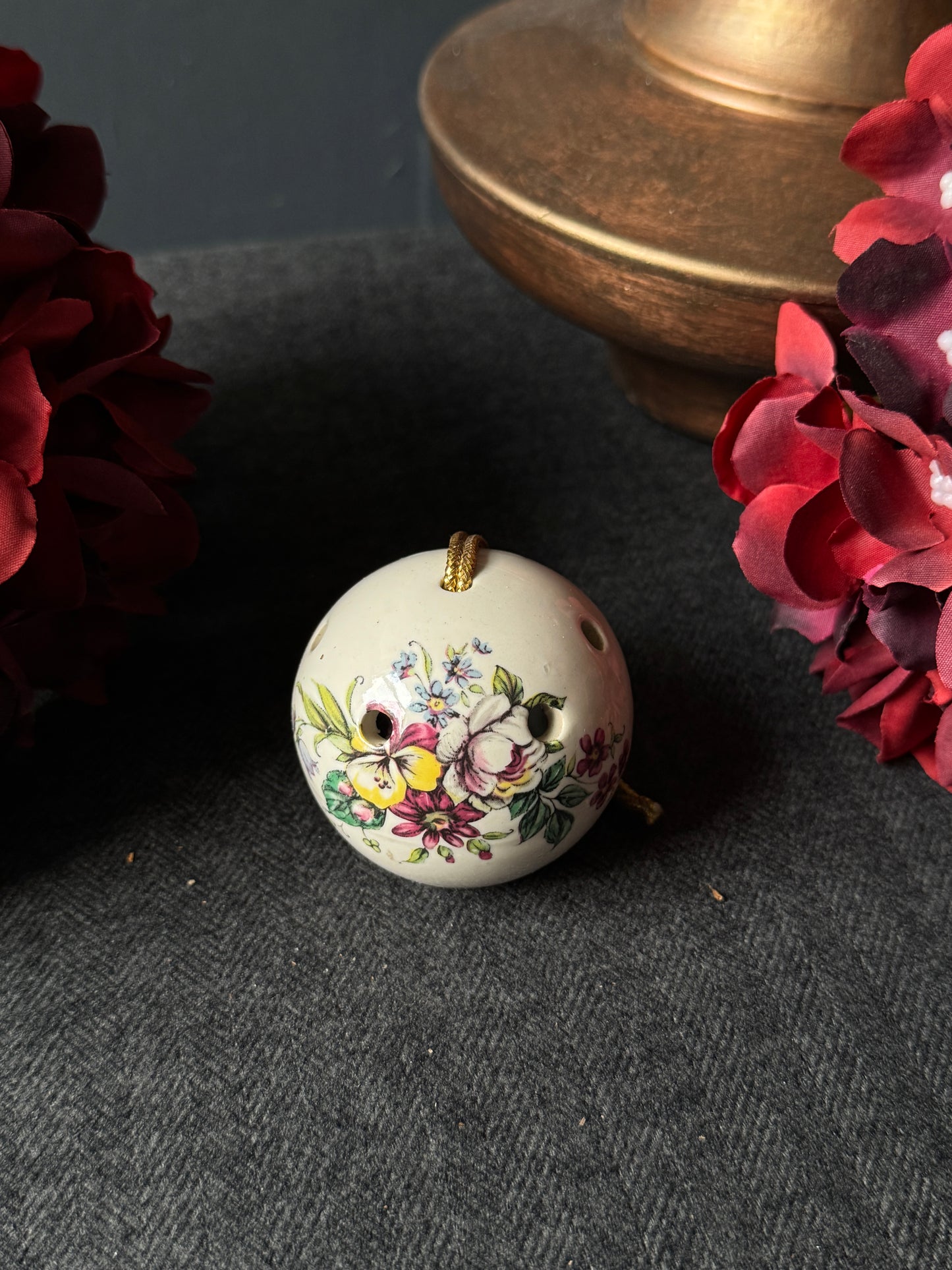 Vintage Ceramic Pomanders A Timeless Touch of Fragrance & Charm