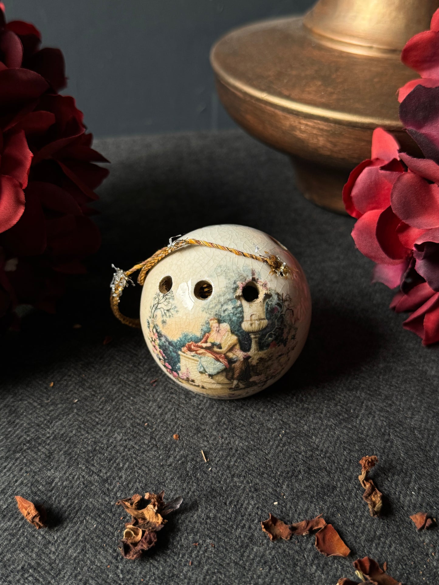 Vintage Ceramic Pomanders A Timeless Touch of Fragrance & Charm