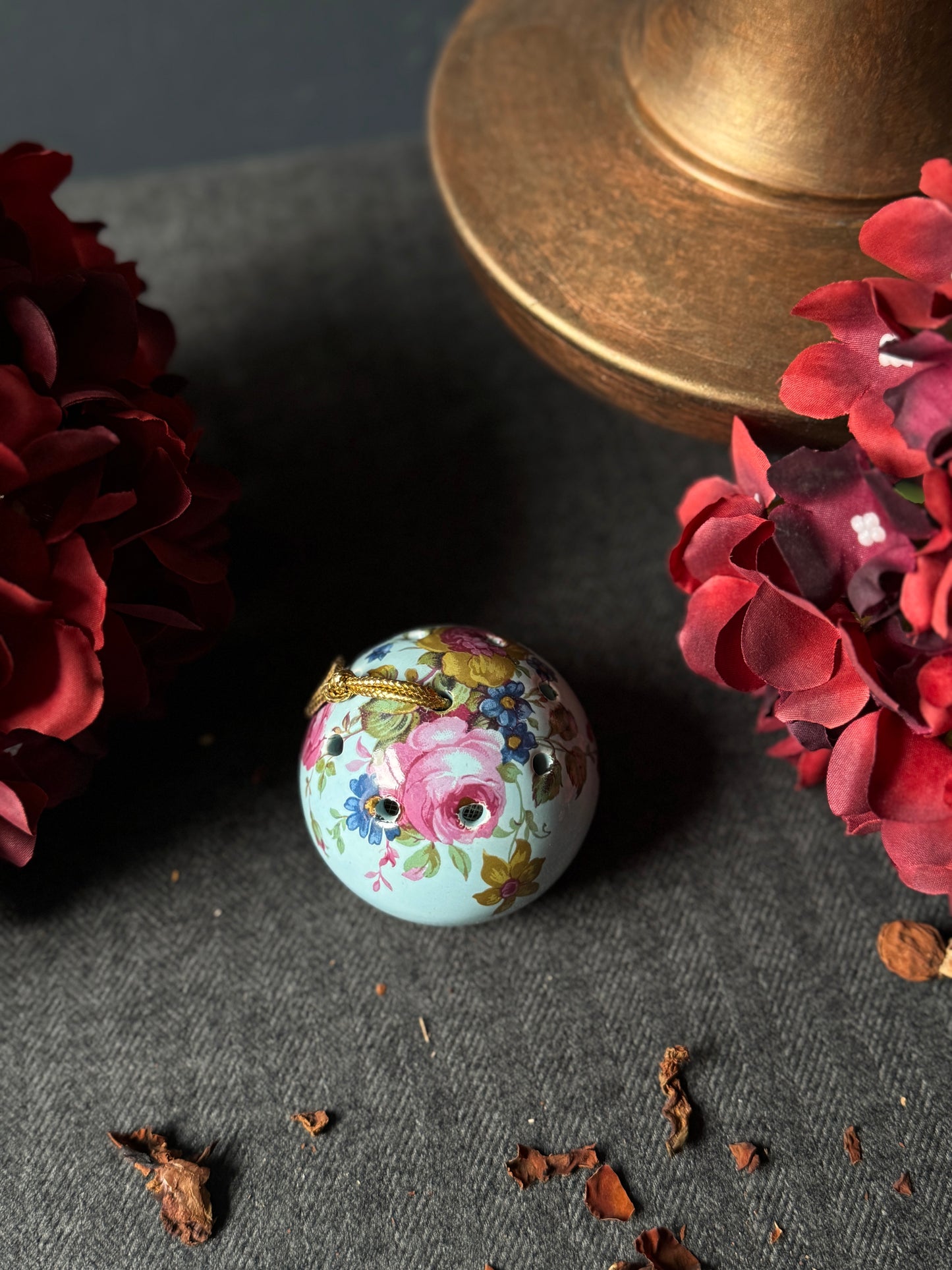 Vintage Ceramic Pomanders A Timeless Touch of Fragrance & Charm