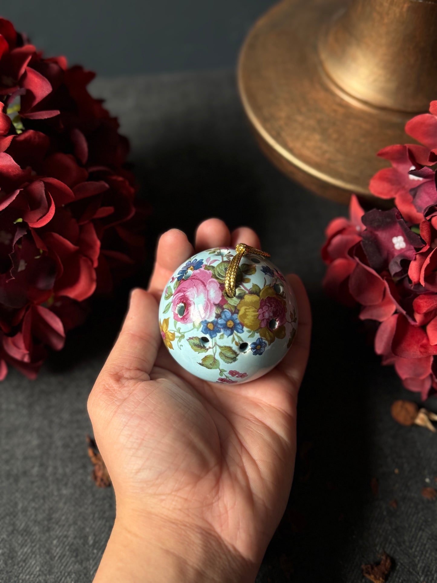 Vintage Ceramic Pomanders A Timeless Touch of Fragrance & Charm
