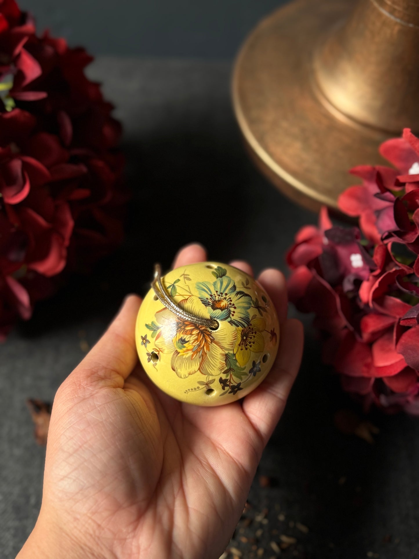 Vintage Ceramic Pomanders A Timeless Touch of Fragrance & Charm
