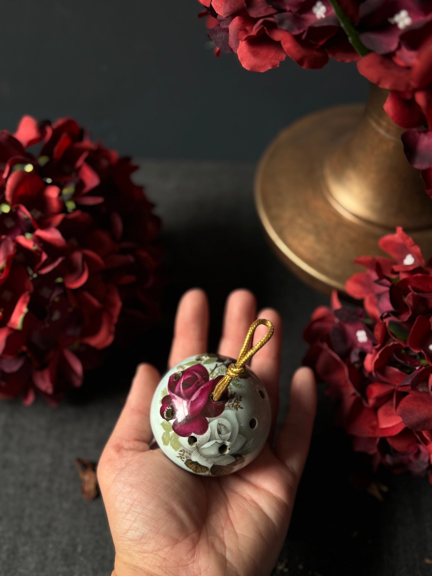 Vintage Ceramic Pomanders A Timeless Touch of Fragrance & Charm
