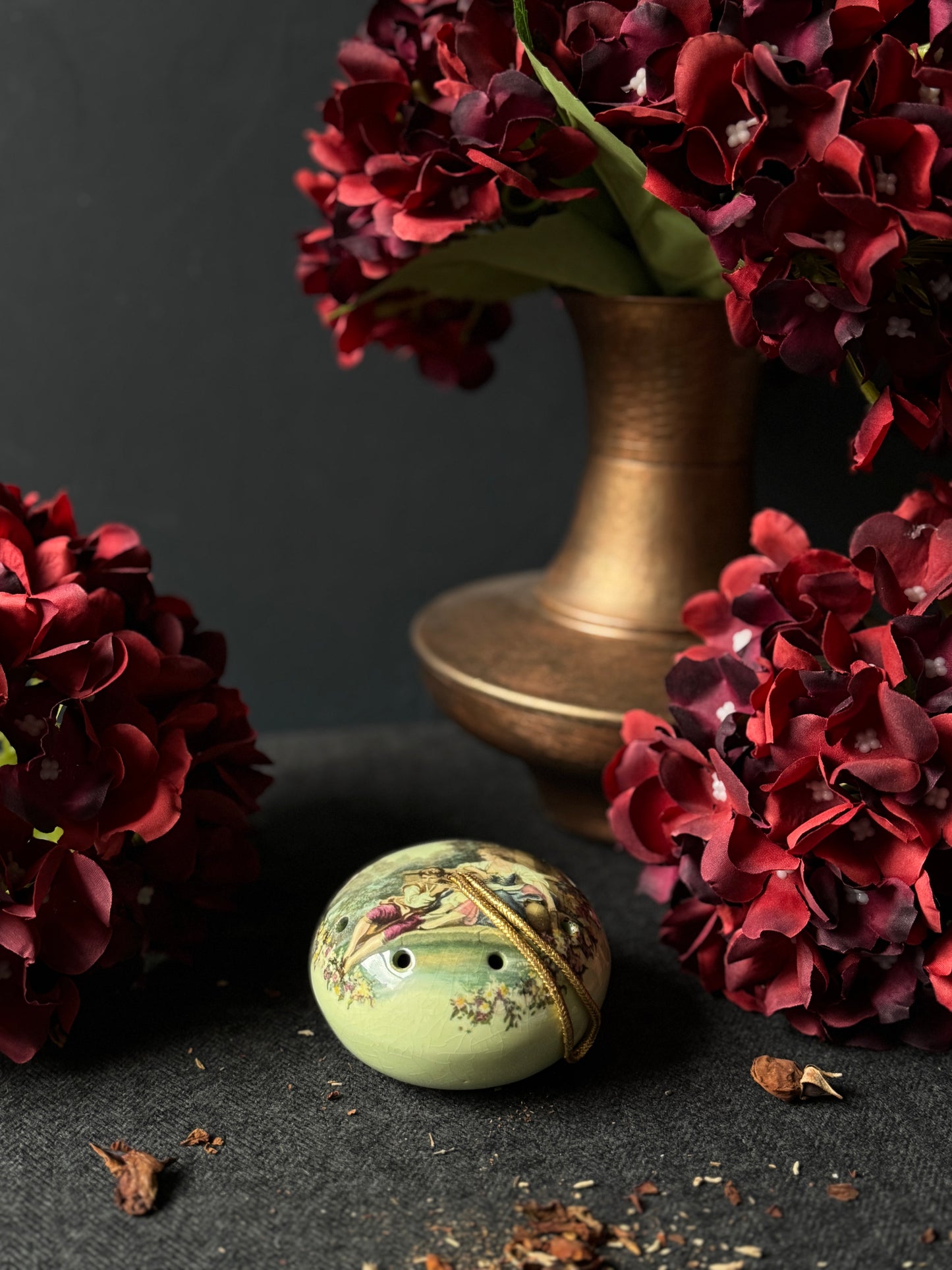 Vintage Ceramic Pomanders A Timeless Touch of Fragrance & Charm