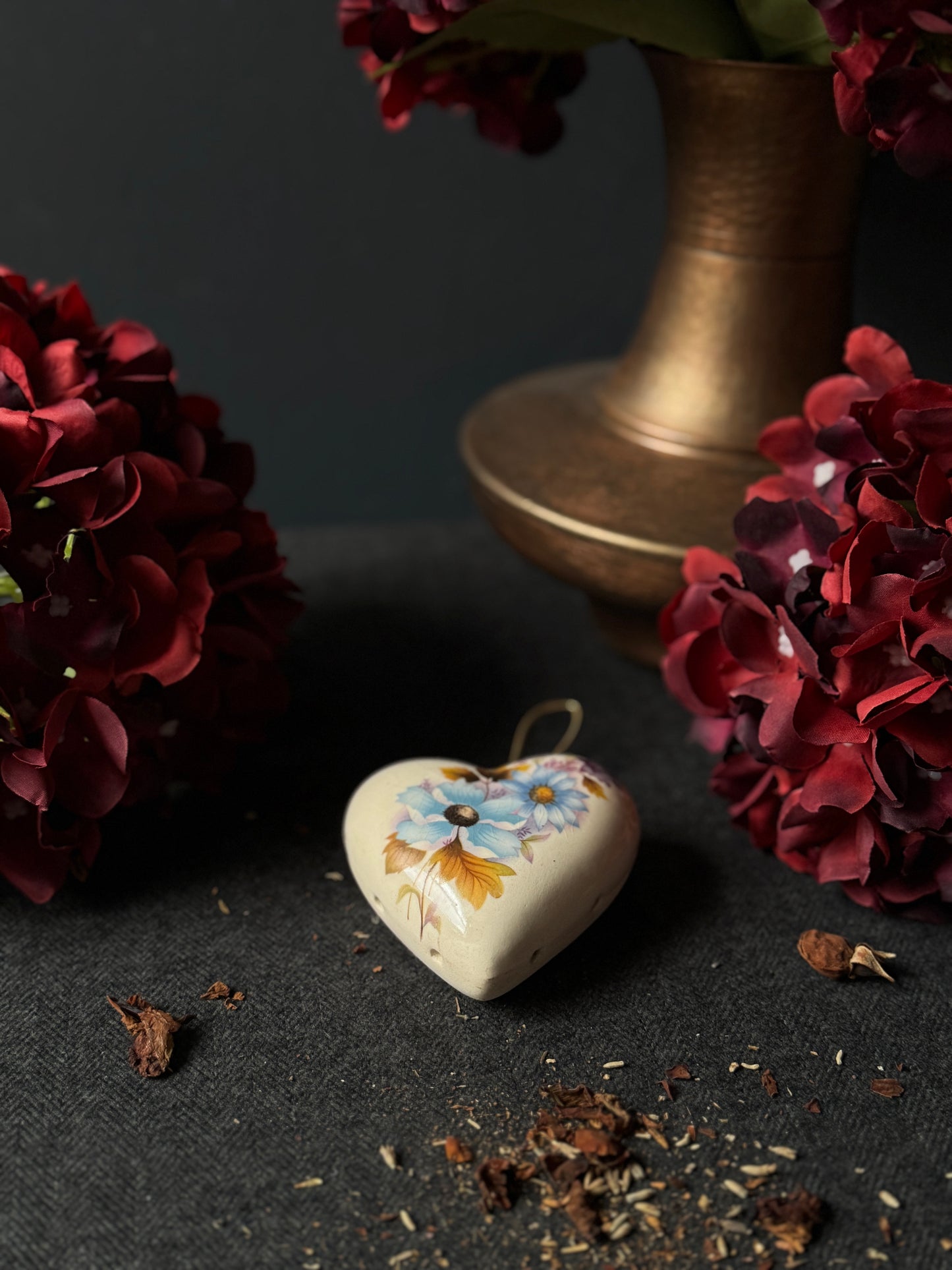 Vintage Ceramic Pomanders A Timeless Touch of Fragrance & Charm