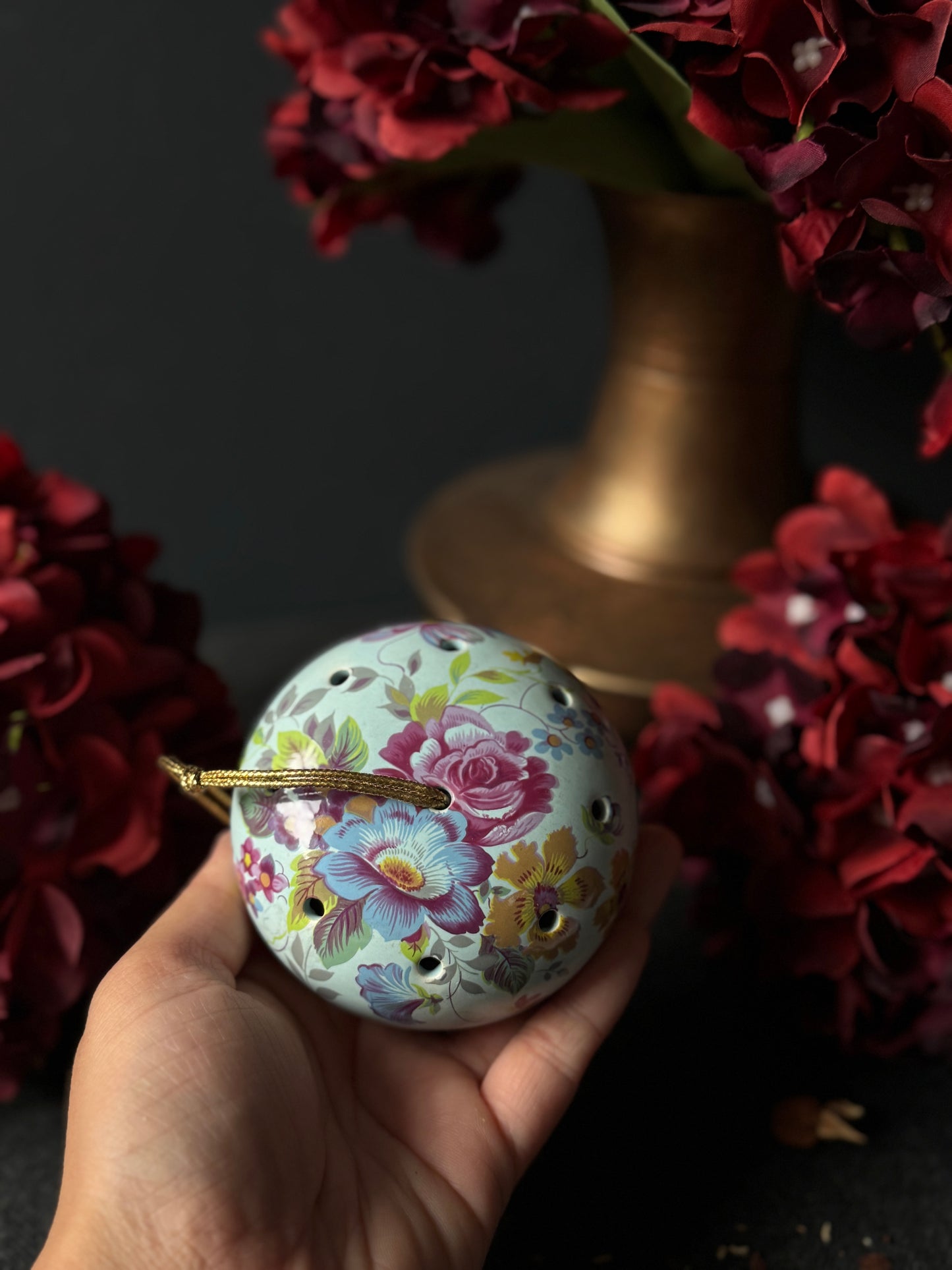 Vintage Ceramic Pomanders A Timeless Touch of Fragrance & Charm