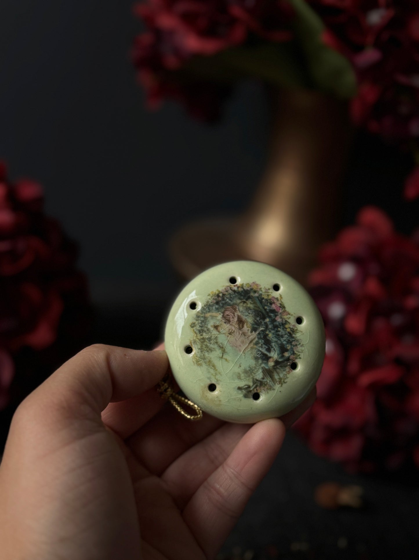 Vintage Ceramic Pomanders A Timeless Touch of Fragrance & Charm