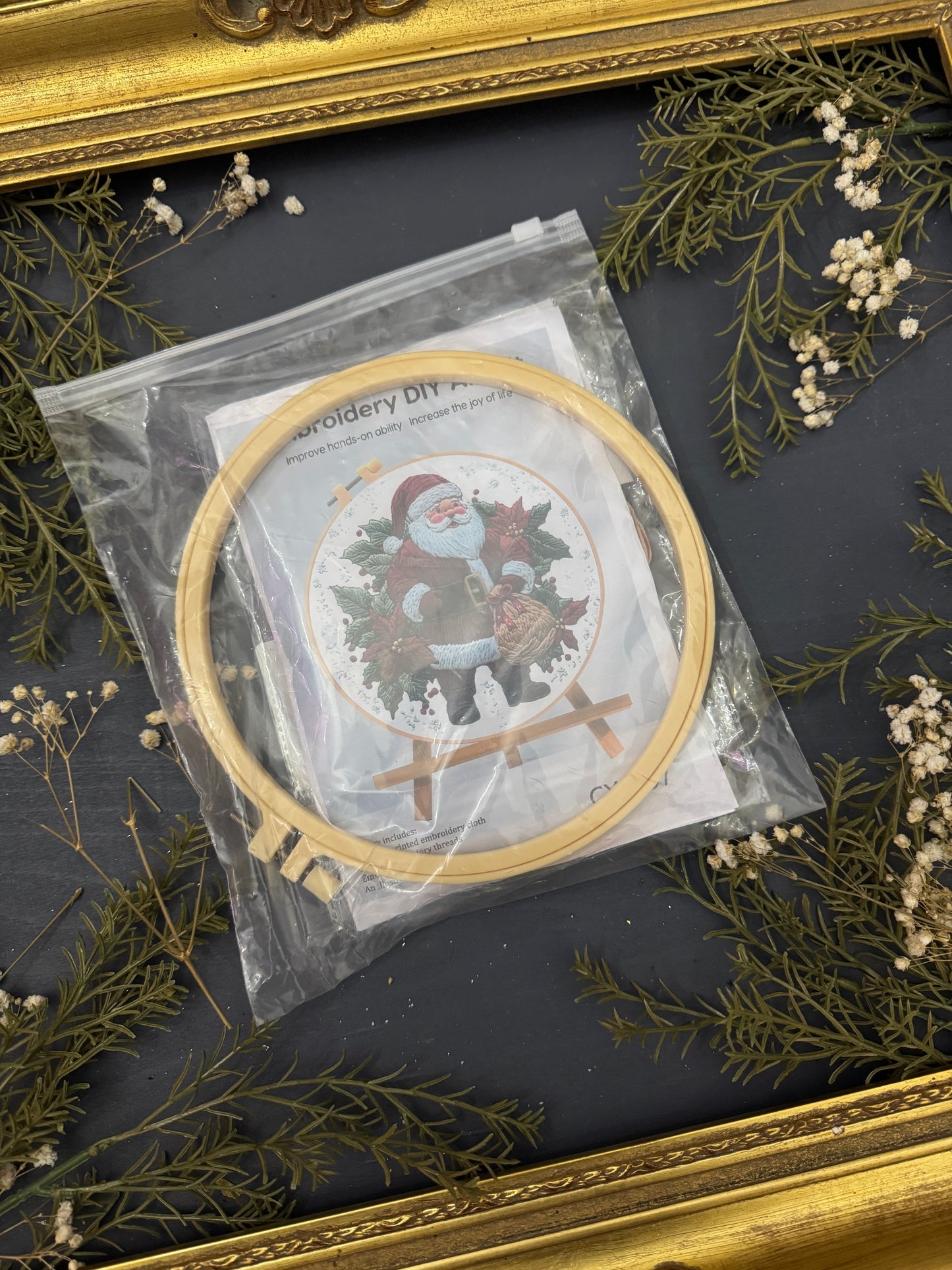 Santa Claus Embroidery Kit