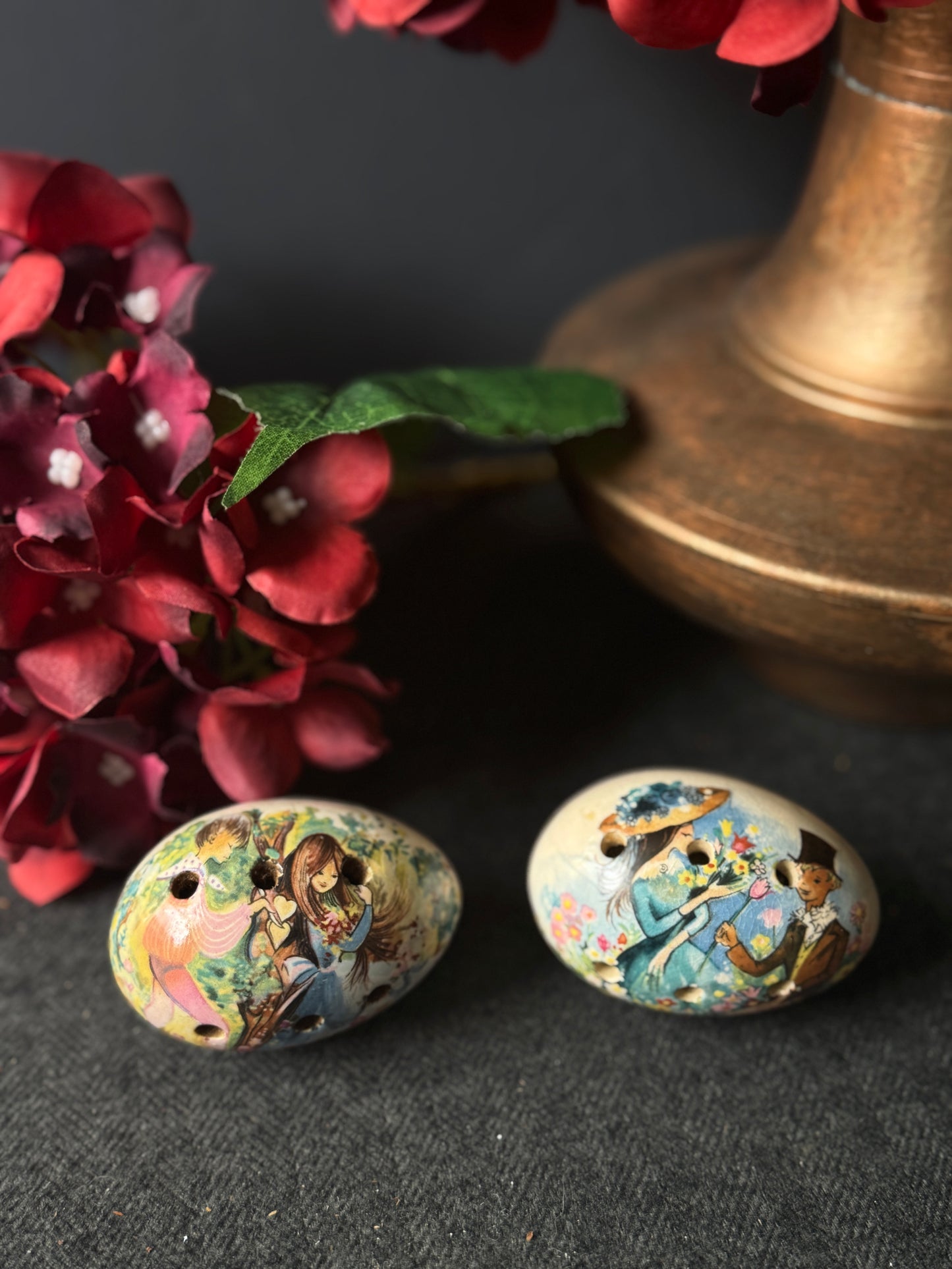 Vintage Ceramic Pomanders A Timeless Touch of Fragrance & Charm Pair