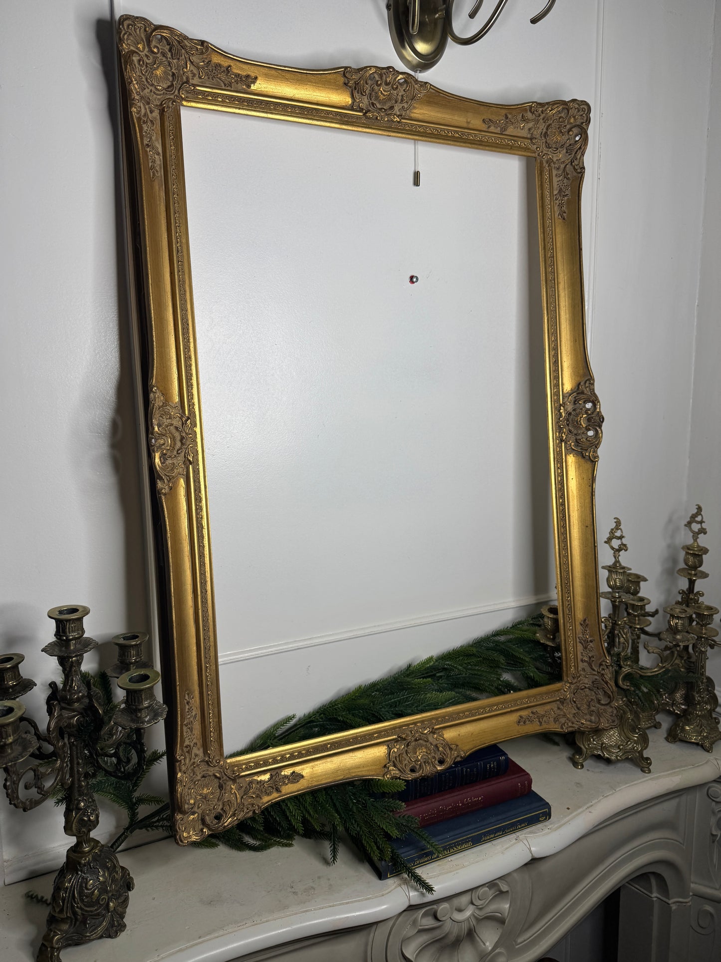 Large Antique Gold Baroque Frame: Ornate Gilt Wall Decor ( 90 x 62 cm)