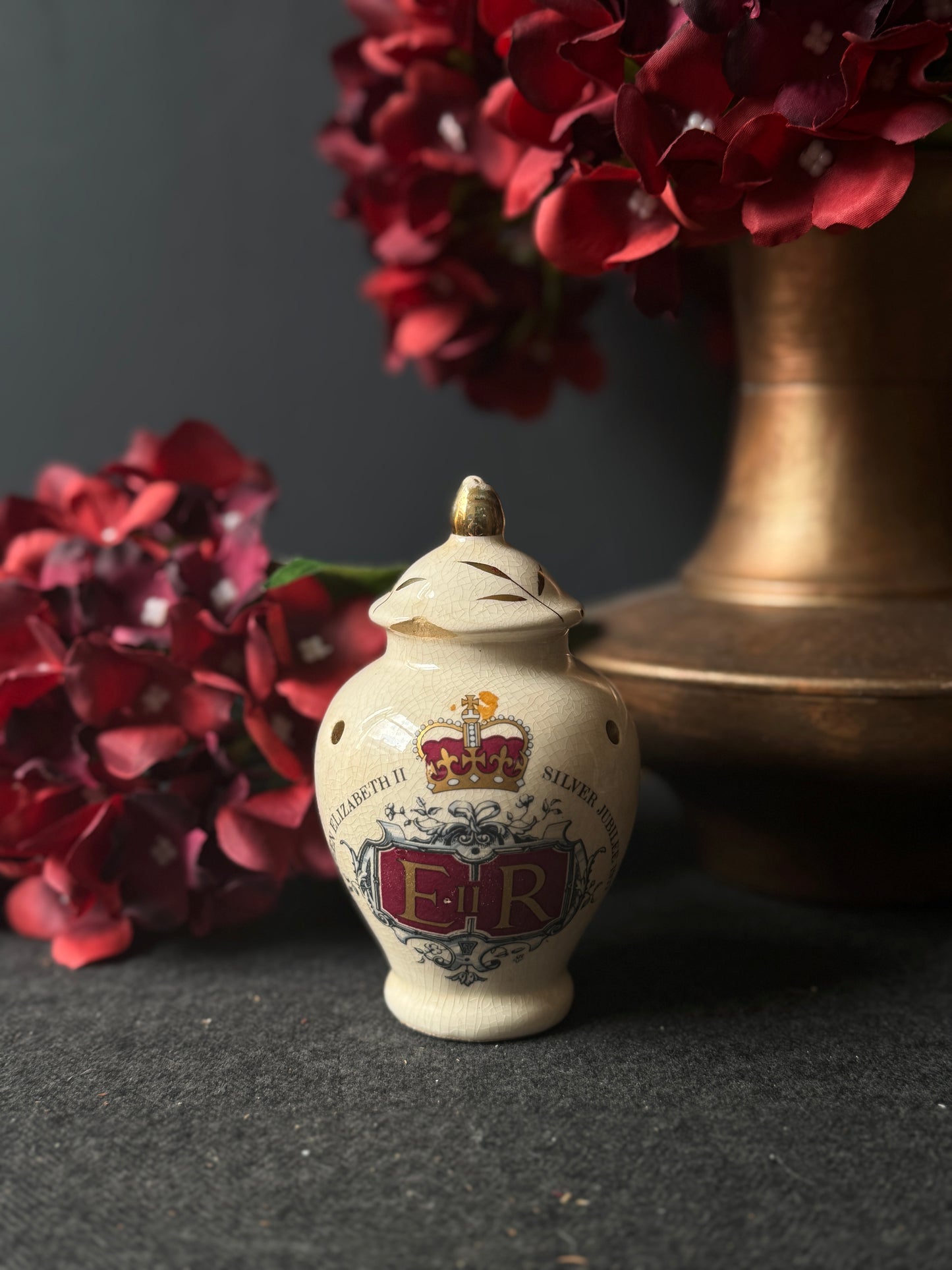Vintage Ceramic Pomanders A Timeless Touch of Fragrance & Charm