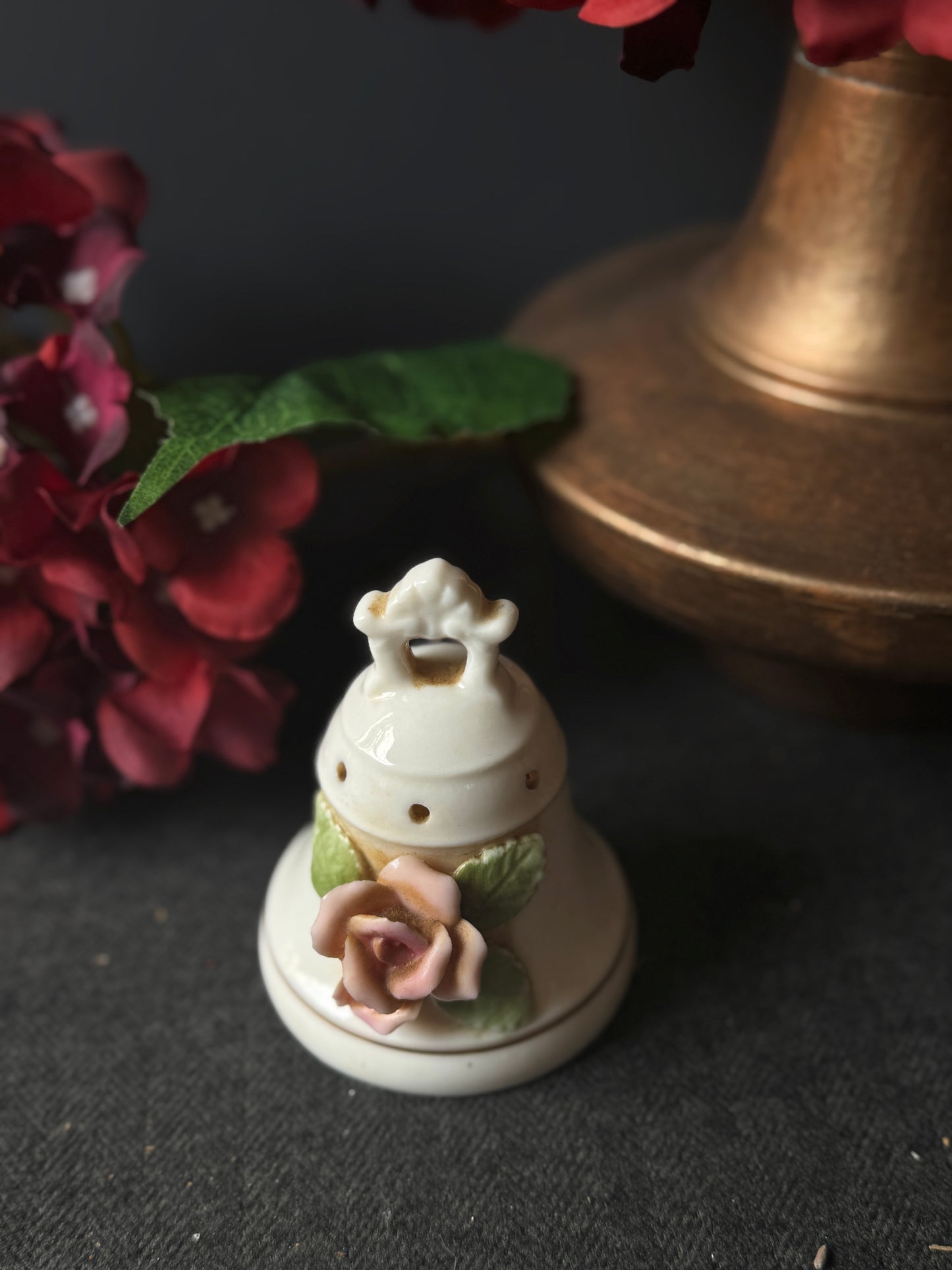Vintage Ceramic Pomanders A Timeless Touch of Fragrance & Charm