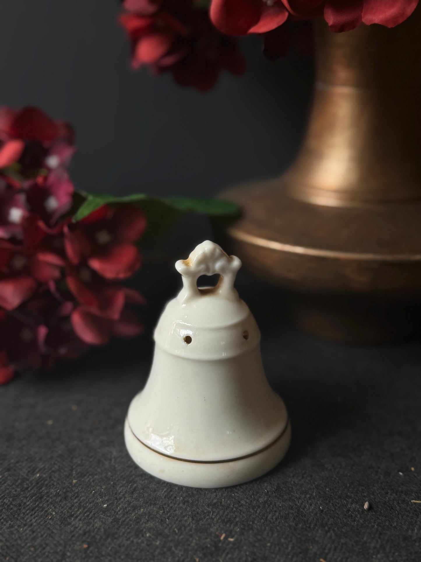 Vintage Ceramic Pomanders A Timeless Touch of Fragrance & Charm