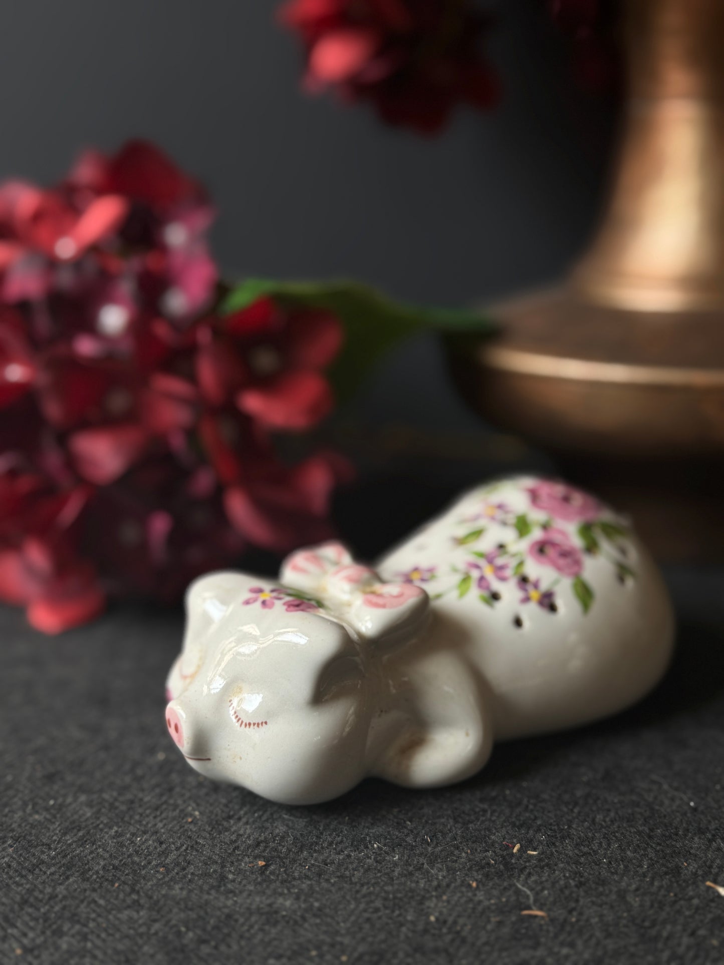 Vintage Ceramic Pomanders A Timeless Touch of Fragrance & Charm