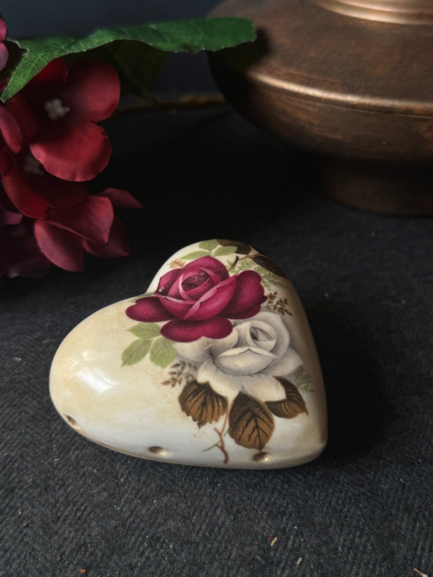 Vintage Ceramic Pomanders A Timeless Touch of Fragrance & Charm