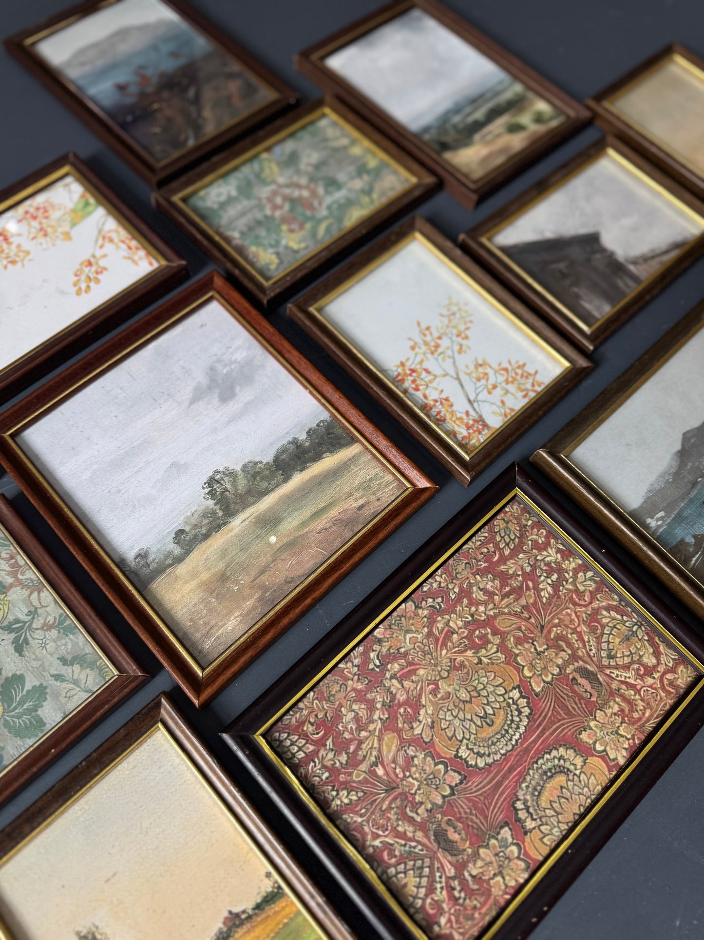 Vintage Themed Gallery Wall Set with Mix of Wooden Mini Frames ( x 16 )