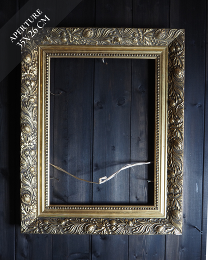The Belvoir – Antique & Vintage Gold Ornate Small Frame Collection